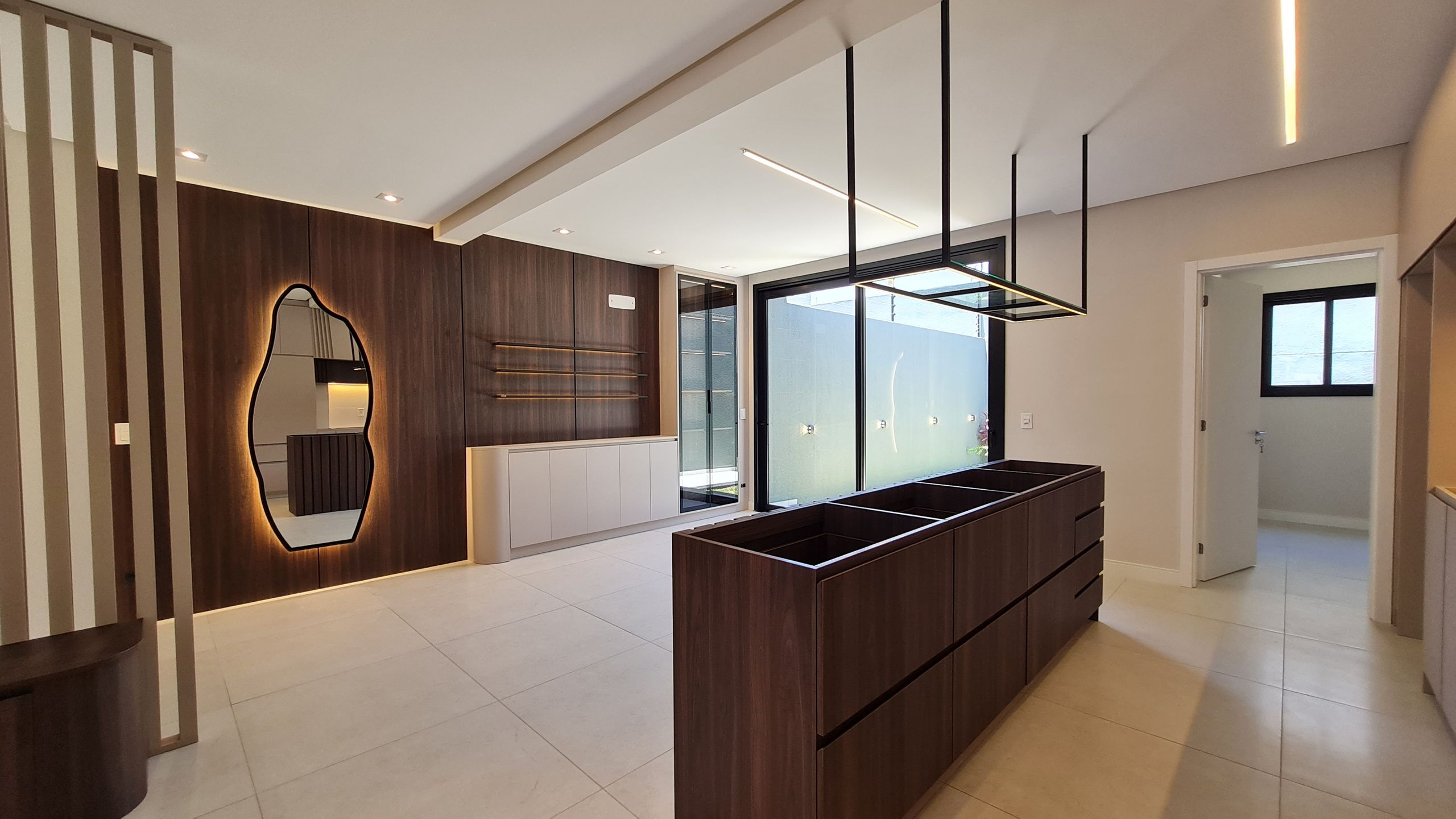 Sobrado Duplex 3 quartos sendo 1 suíte para venda no bairro Cidade Nova em Passo Fundo