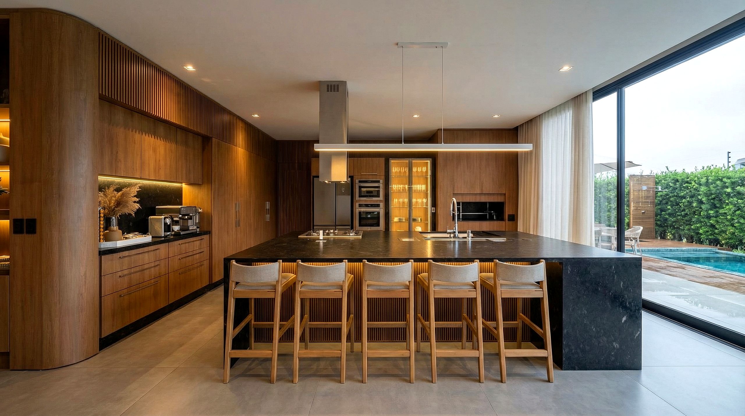 Casa 4 quartos sendo 4 suítes para venda no bairro Guarita em Torres