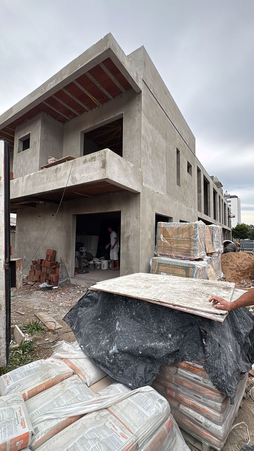 Apartamento para venda no bairro Santa Lucia em Caxias do Sul