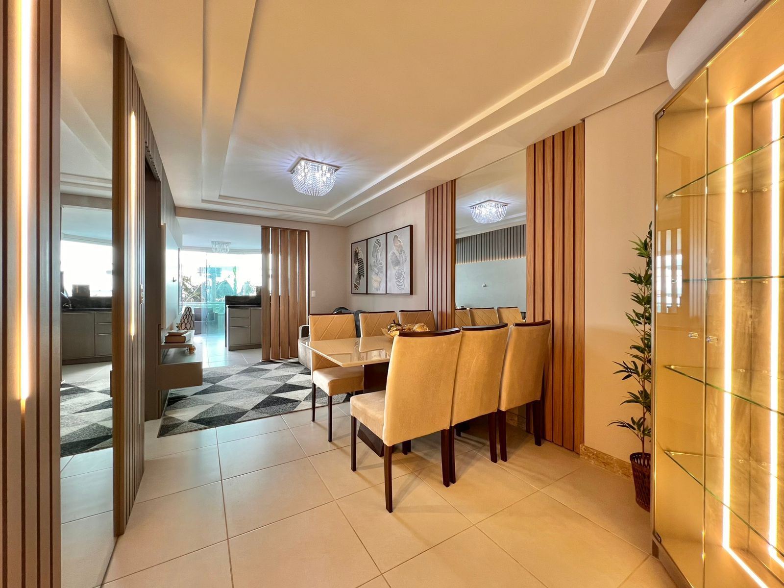 Apartamento 2 quartos sendo 2 suítes para venda no bairro Centro em Capão da Canoa