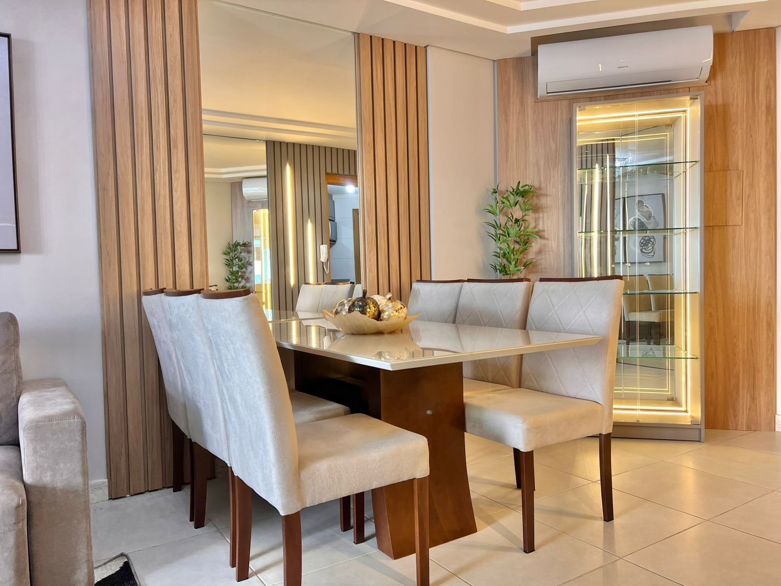 Apartamento 2 quartos sendo 2 suítes para venda no bairro Centro em Capão da Canoa