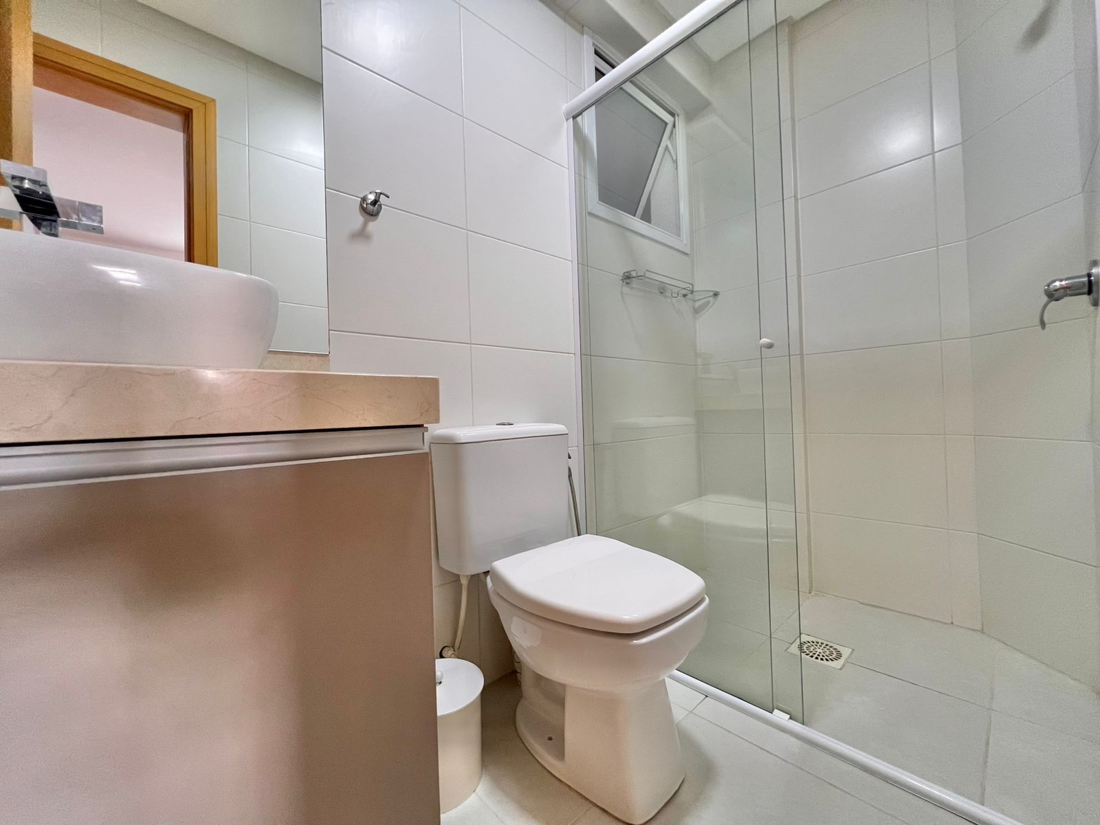 Apartamento 2 quartos sendo 2 suítes para venda no bairro Centro em Capão da Canoa