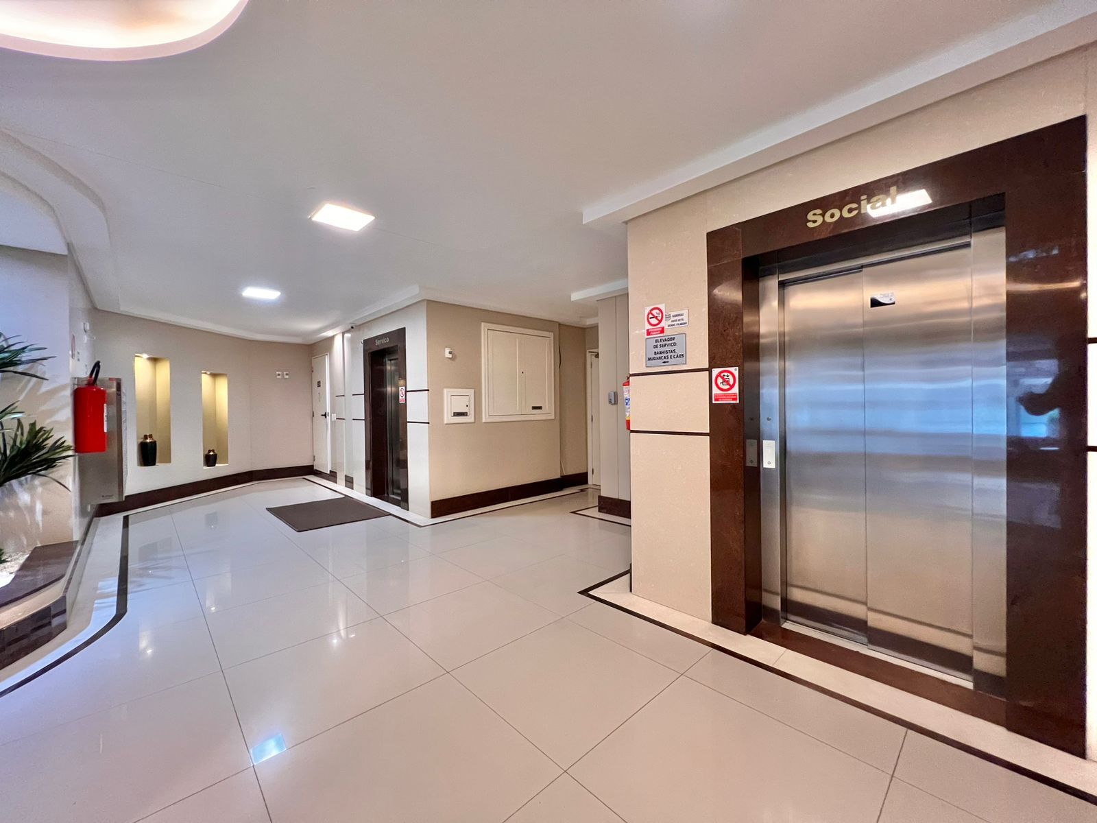 Apartamento 2 quartos sendo 2 suítes para venda no bairro Centro em Capão da Canoa