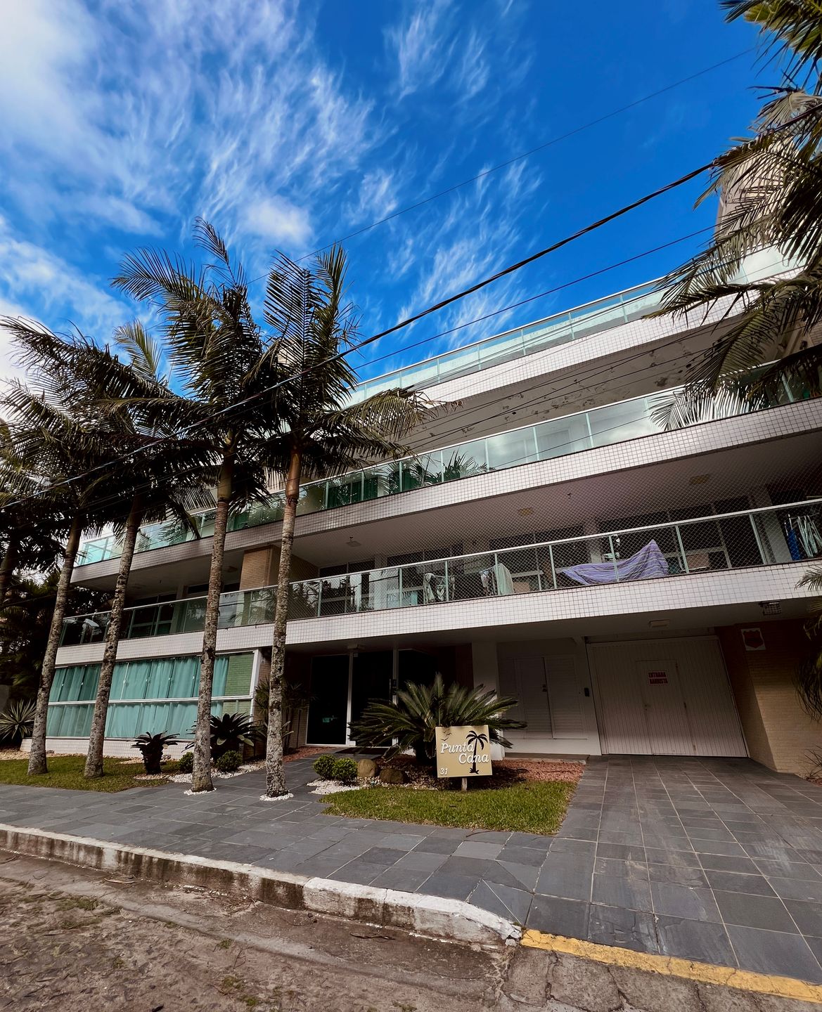 Apartamento 3 quartos sendo 1 suíte para venda no bairro Predial em Torres