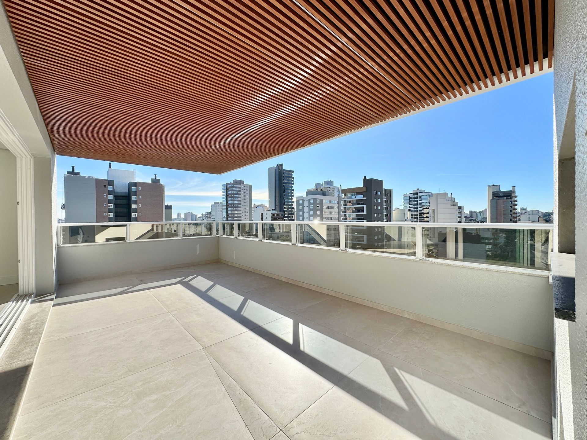 Apartamento para venda no bairro Panazzolo em Caxias do Sul