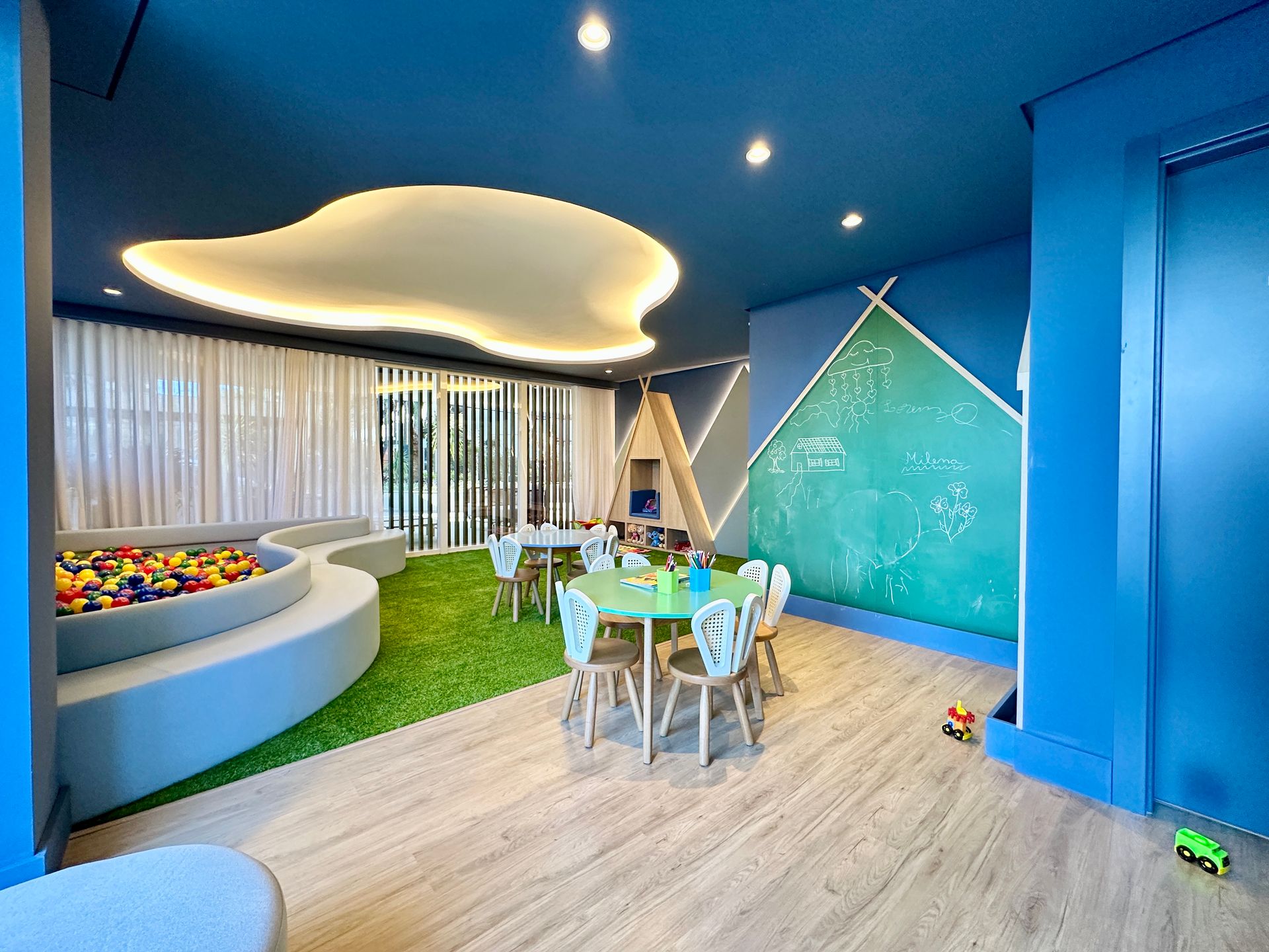 Apartamento para venda no bairro Panazzolo em Caxias do Sul