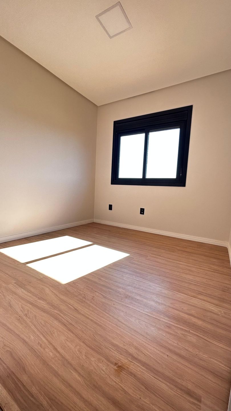 Casa 2 quartos para venda no bairro Integração em Passo Fundo