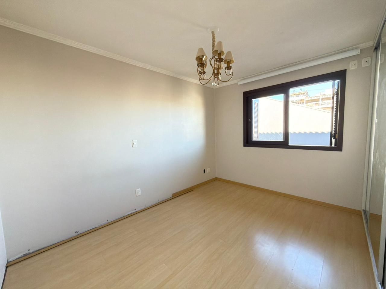 Casa para venda no bairro De Lazzer em Caxias do Sul