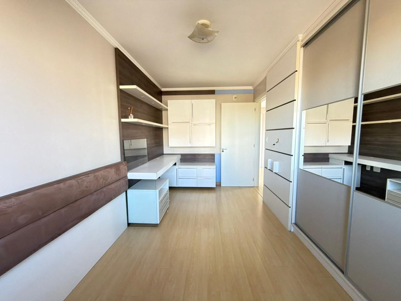 Casa para venda no bairro De Lazzer em Caxias do Sul