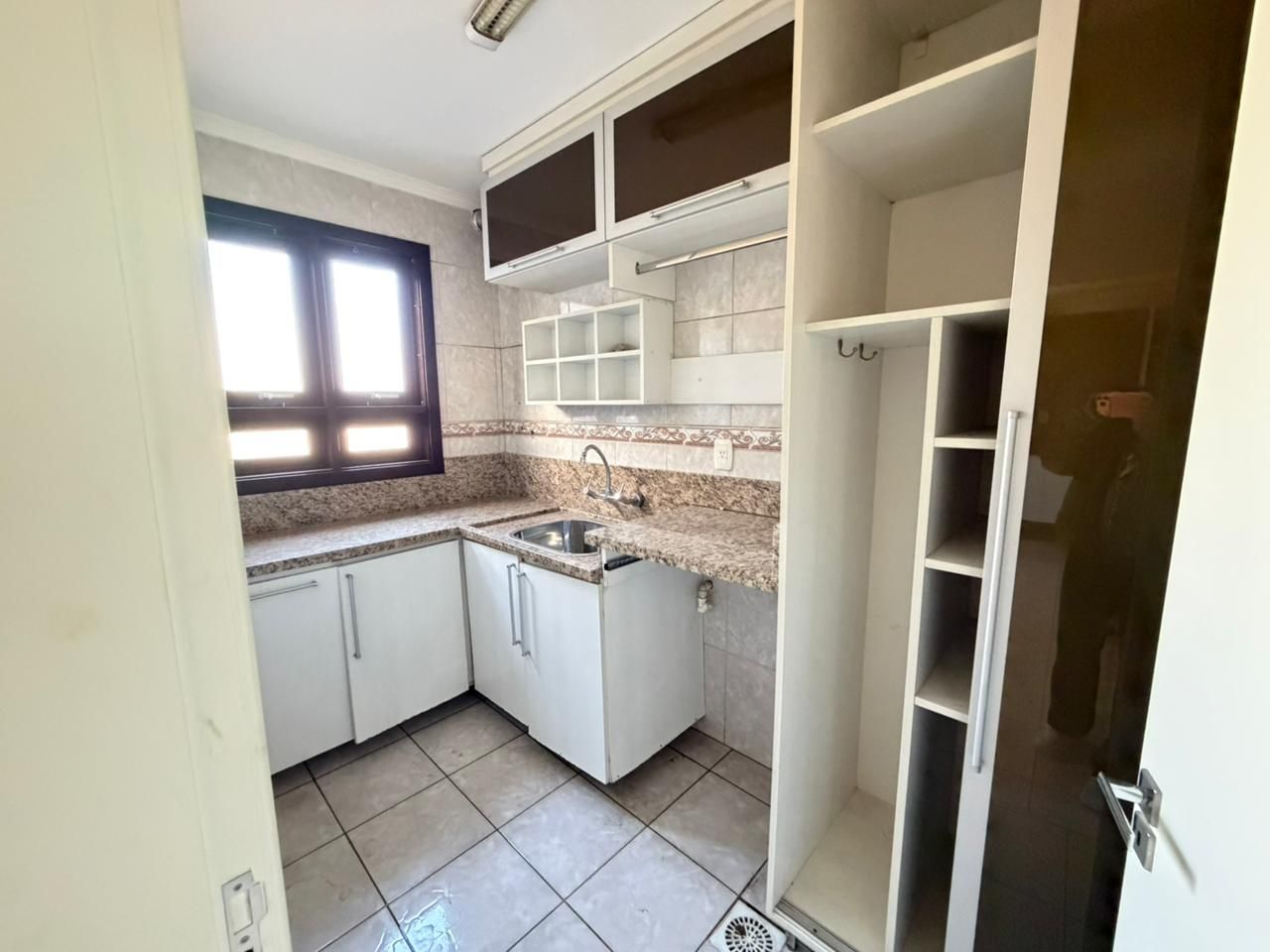 Casa para venda no bairro De Lazzer em Caxias do Sul