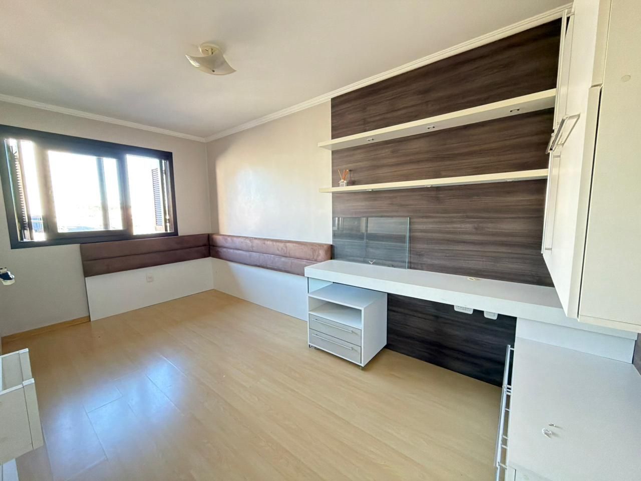 Casa para venda no bairro De Lazzer em Caxias do Sul