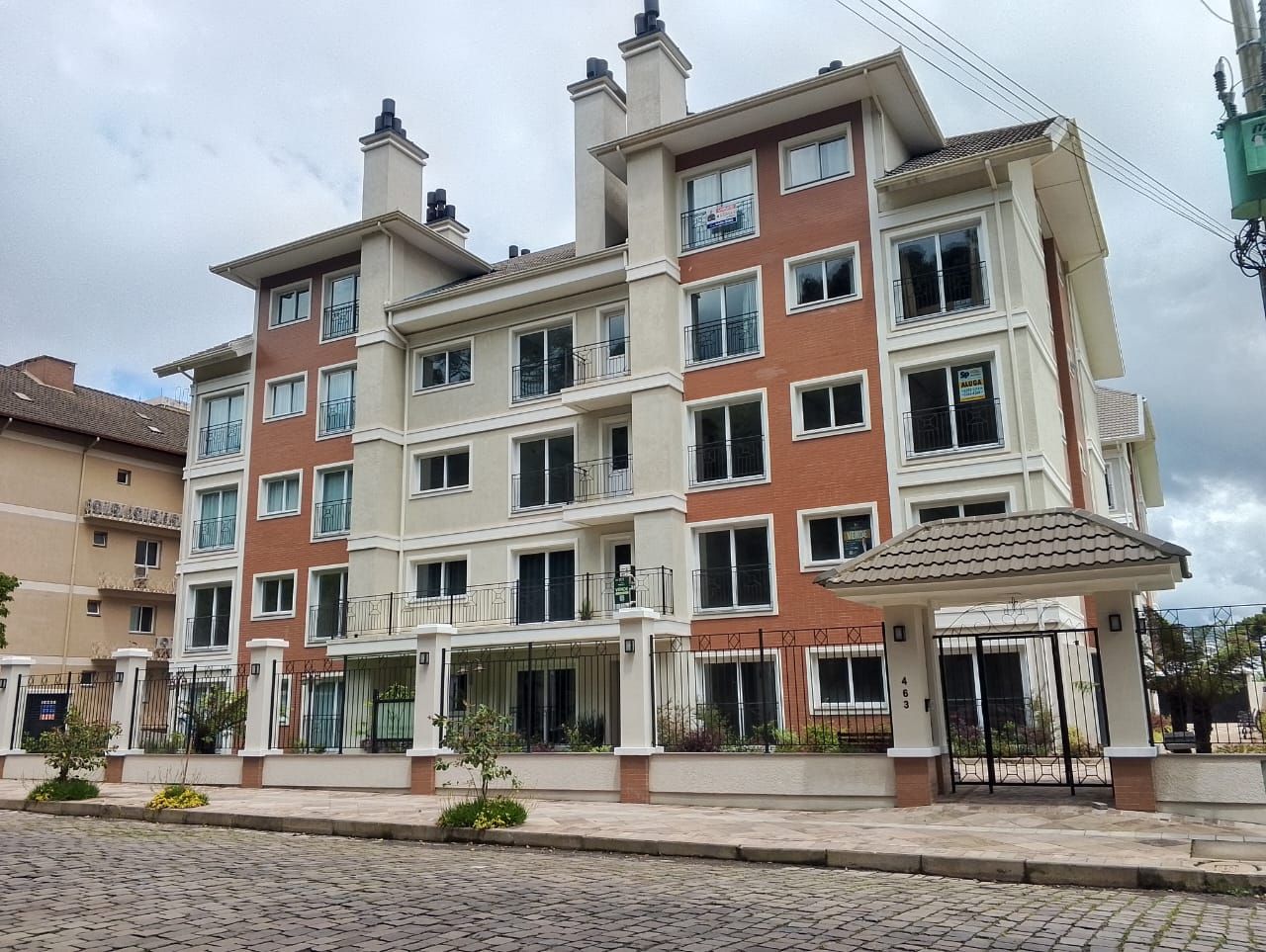Apartamento para venda no bairro Centro  em Canela