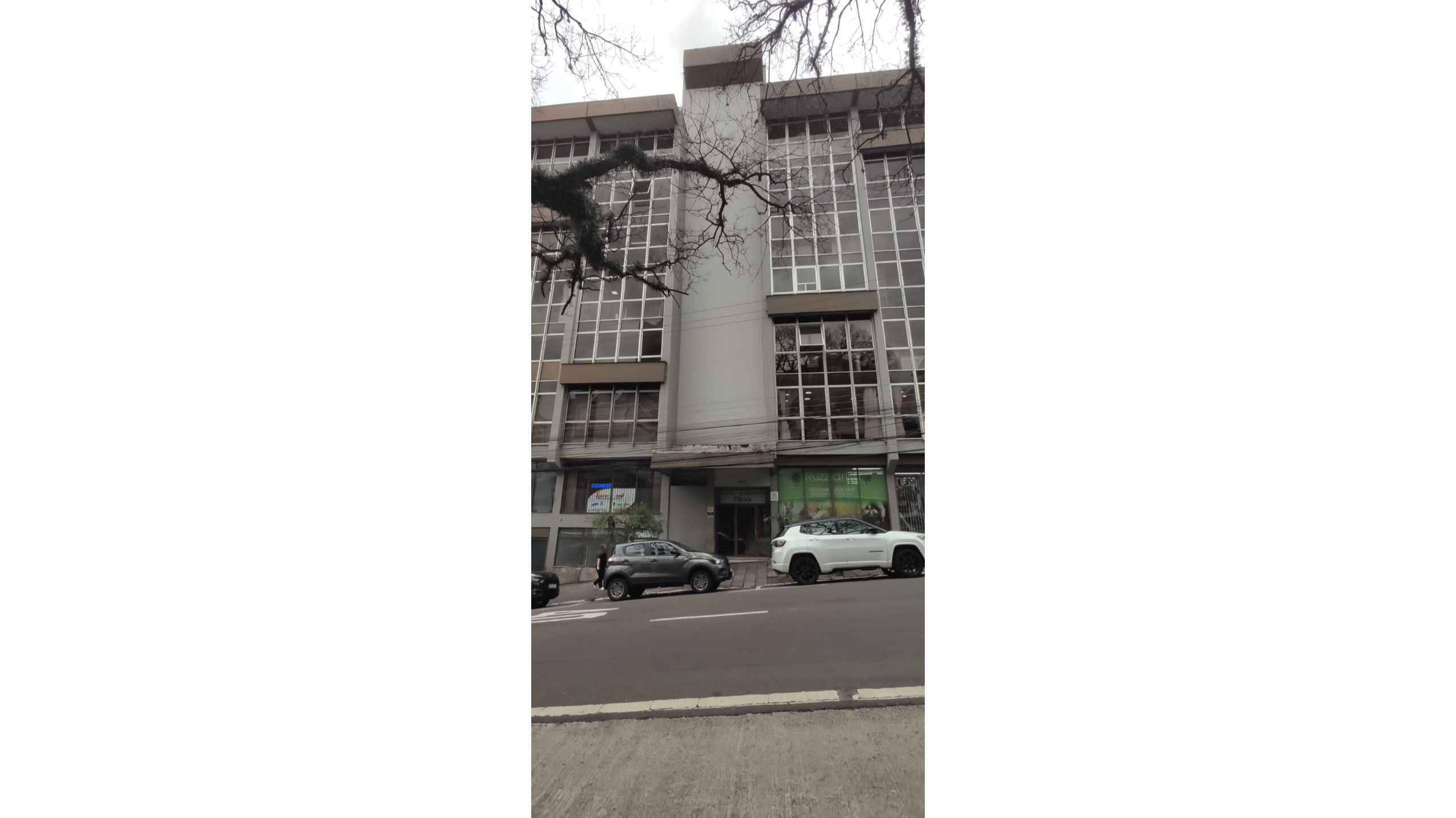Sala Comercial Aérea para venda no bairro Centro em Caxias do Sul