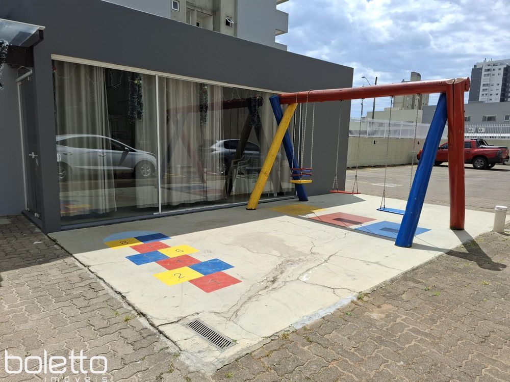 Apartamento 2 quartos sendo 1 suíte para venda no bairro Stan em Torres