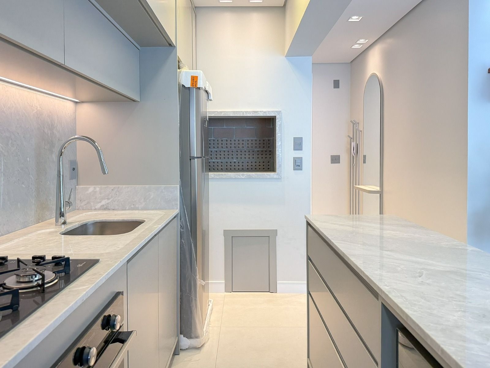 Apartamento 2 quartos sendo 1 suíte para venda no bairro Praia da Cal em Torres