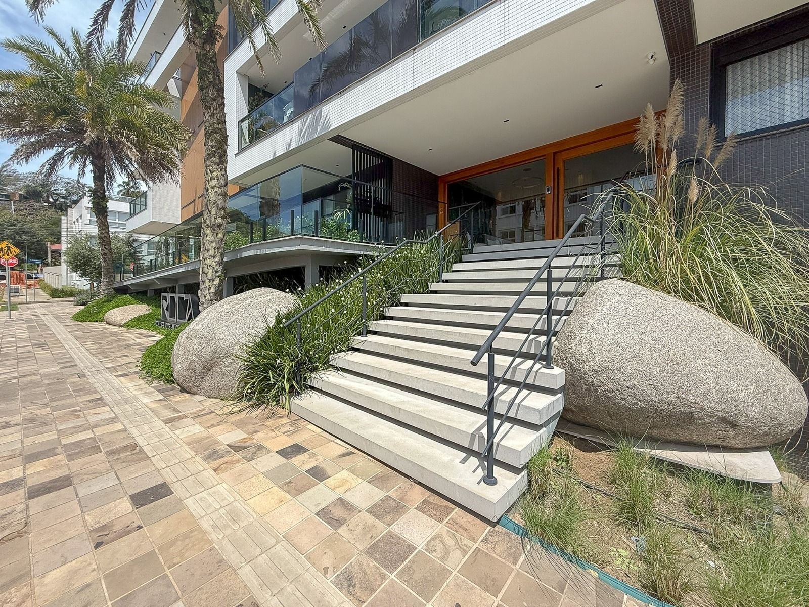 Apartamento 2 quartos sendo 1 suíte para venda no bairro Praia da Cal em Torres