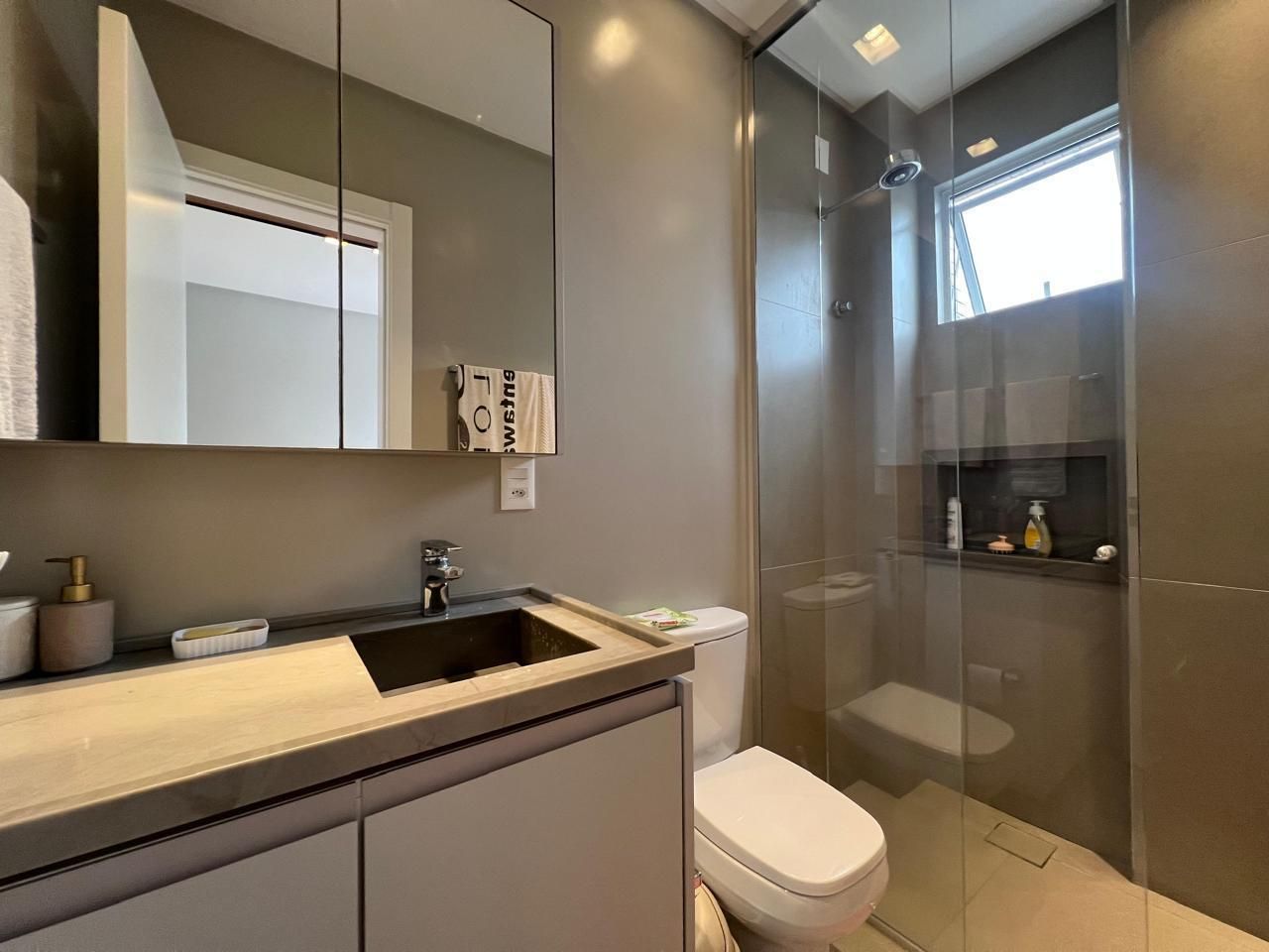 Apartamento 3 quartos sendo 3 suítes para venda no bairro Pioneiros  em Balneário Camboriú