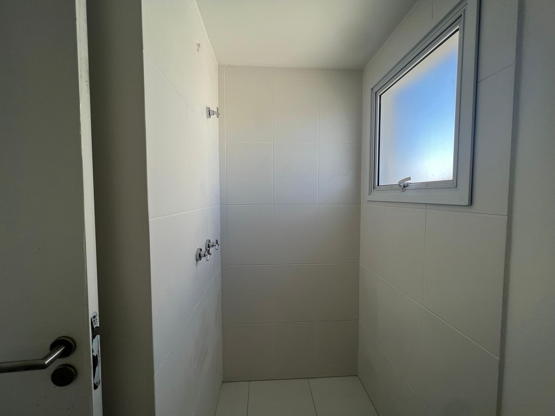 Apartamento 3 quartos sendo 1 suíte para venda no bairro Jardim do Salso em Porto Alegre