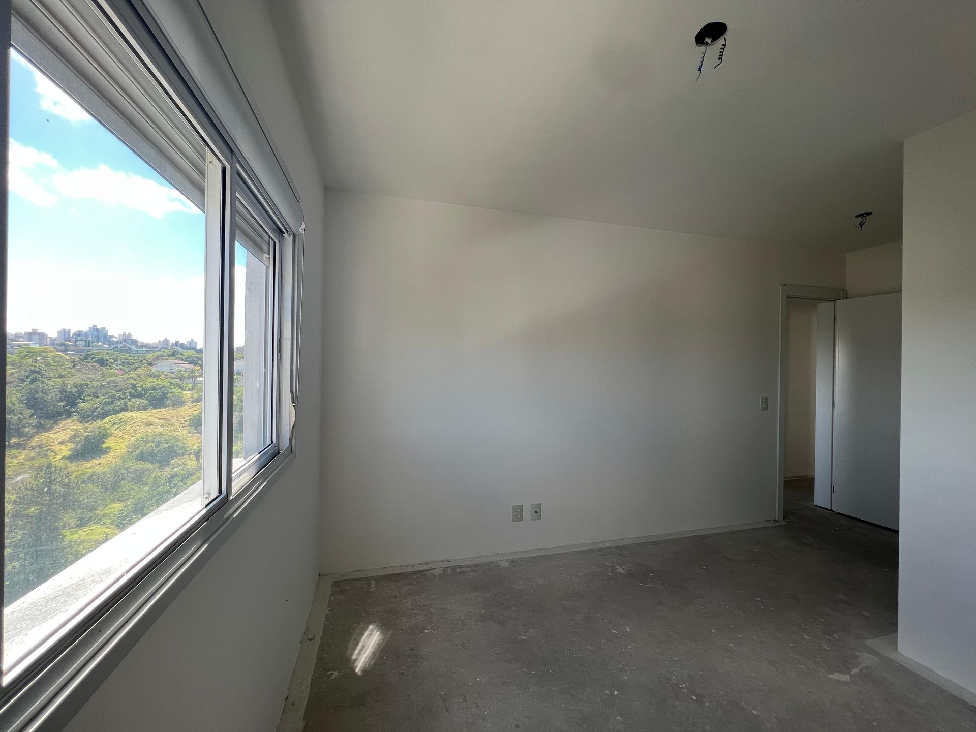 Apartamento 3 quartos sendo 1 suíte para venda no bairro Jardim do Salso em Porto Alegre