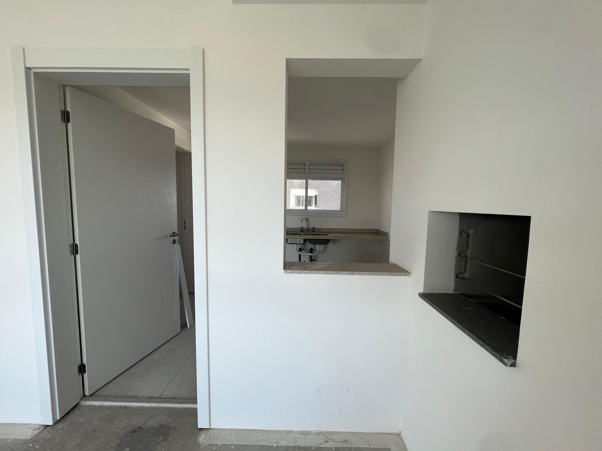 Apartamento 3 quartos sendo 1 suíte para venda no bairro Jardim do Salso em Porto Alegre