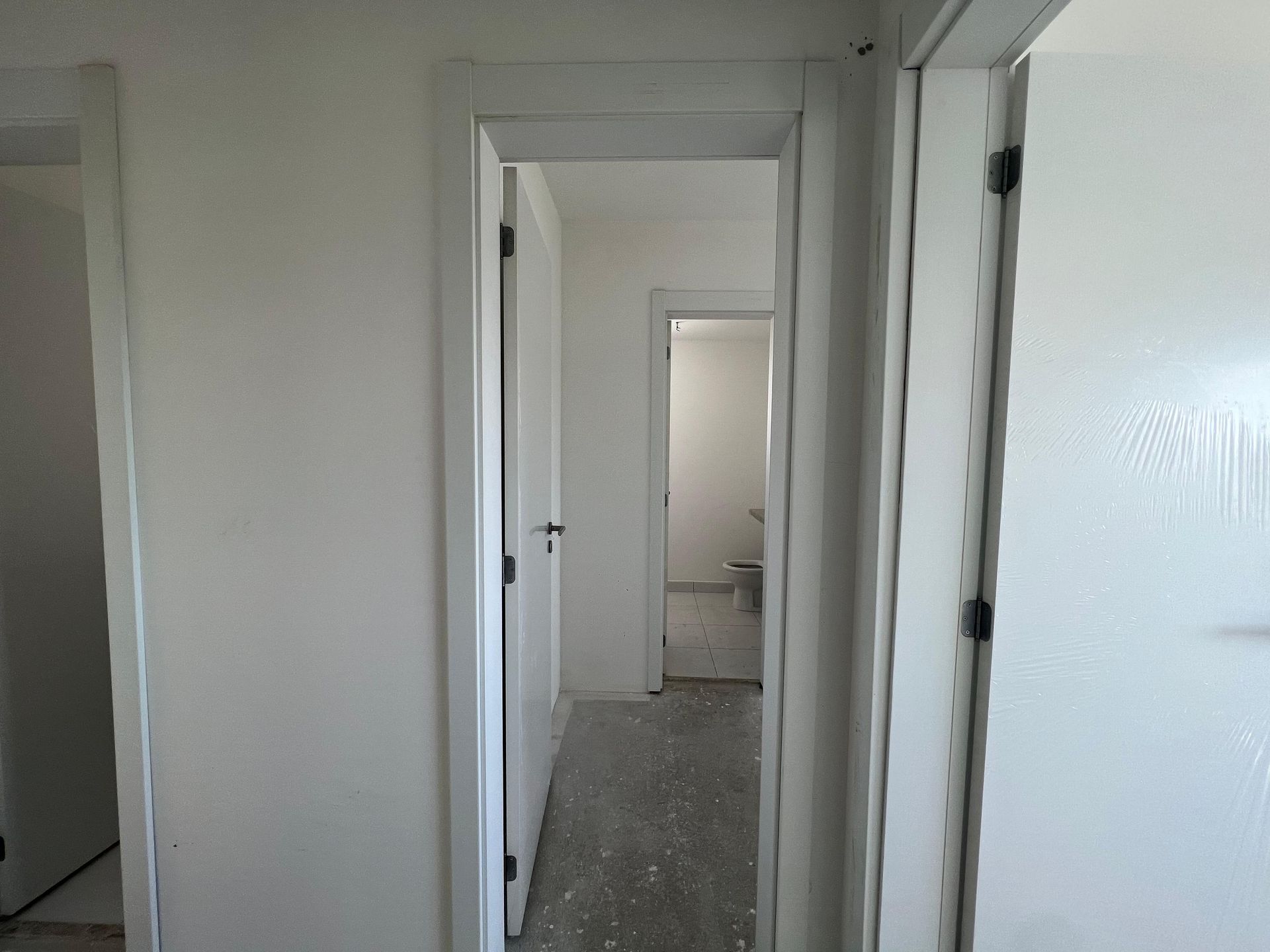 Apartamento 3 quartos sendo 1 suíte para venda no bairro Jardim do Salso em Porto Alegre