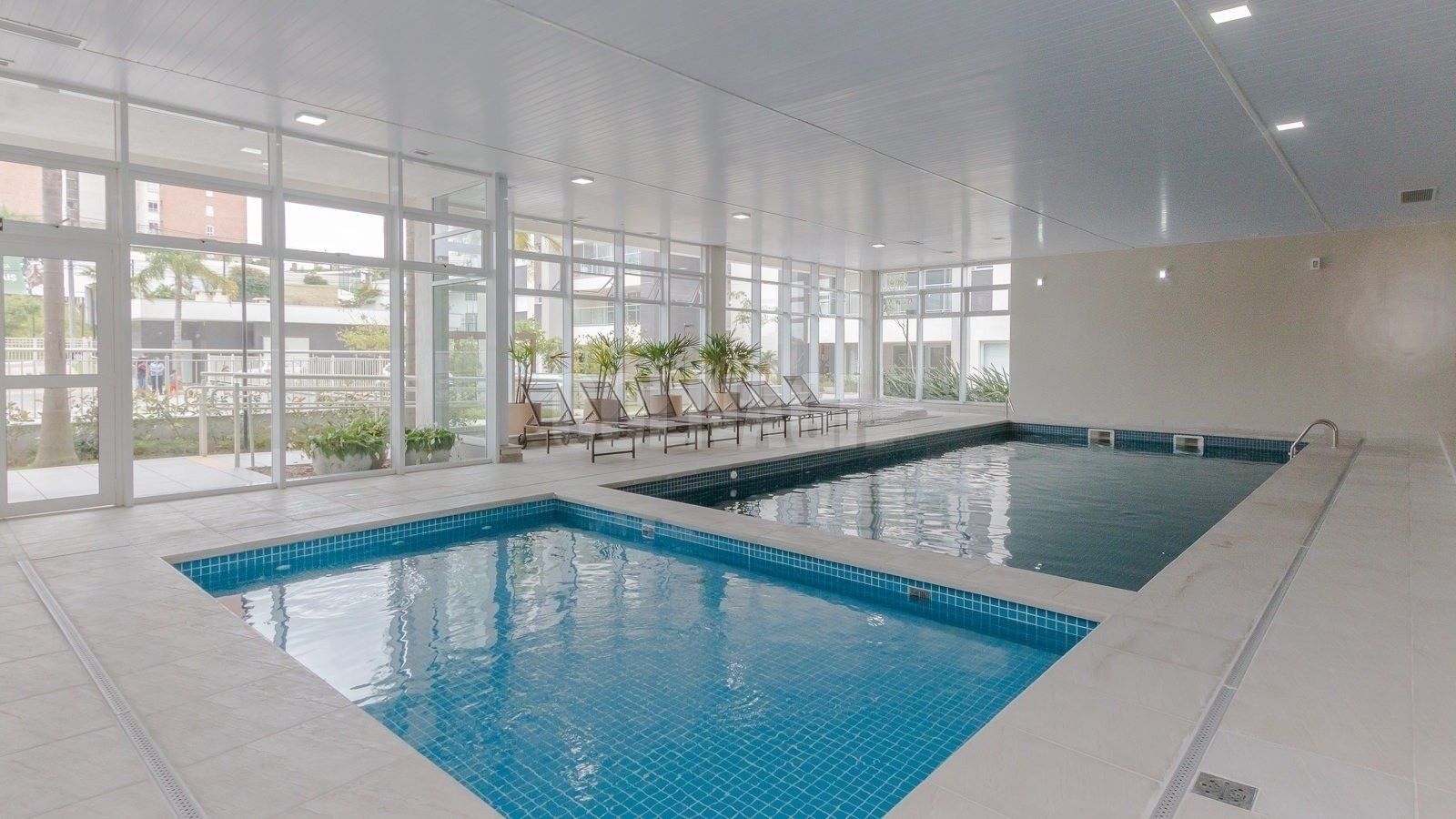 Apartamento 3 quartos sendo 1 suíte para venda no bairro Jardim do Salso em Porto Alegre