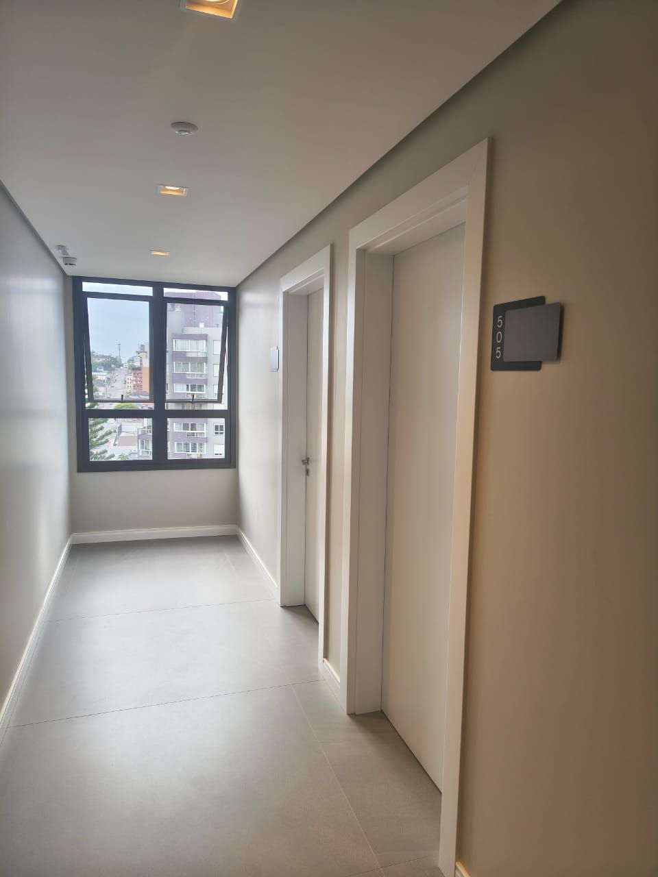 Sala Comercial Aérea para venda no bairro Madureira em Caxias do Sul