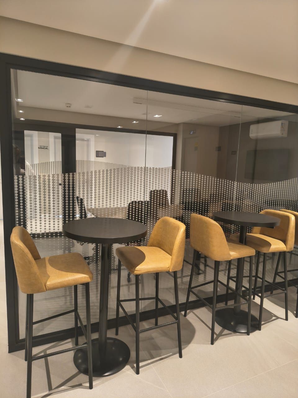 Sala Comercial Aérea para venda no bairro Madureira em Caxias do Sul