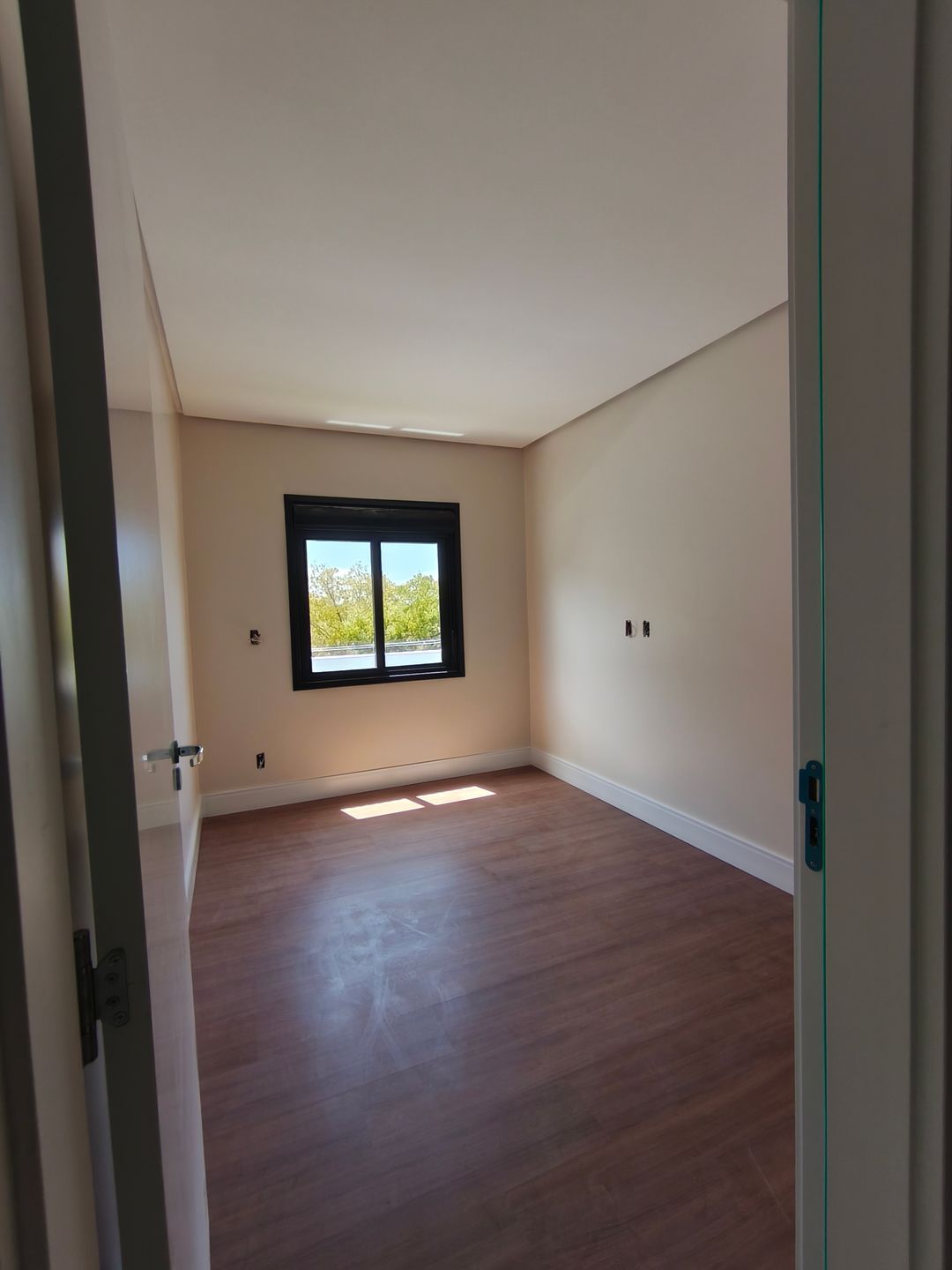 Casa 3 quartos sendo 1 suíte para venda no bairro Cruzeiro em Caxias do Sul