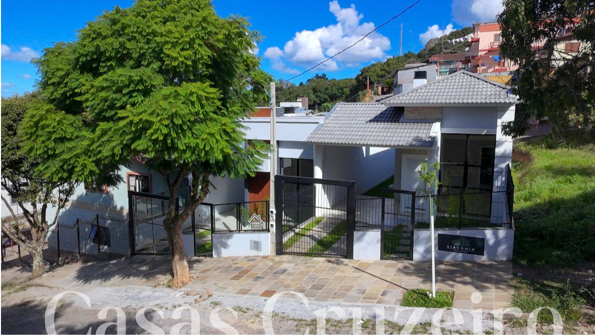 Casa para venda no bairro Cruzeiro em Caxias do Sul