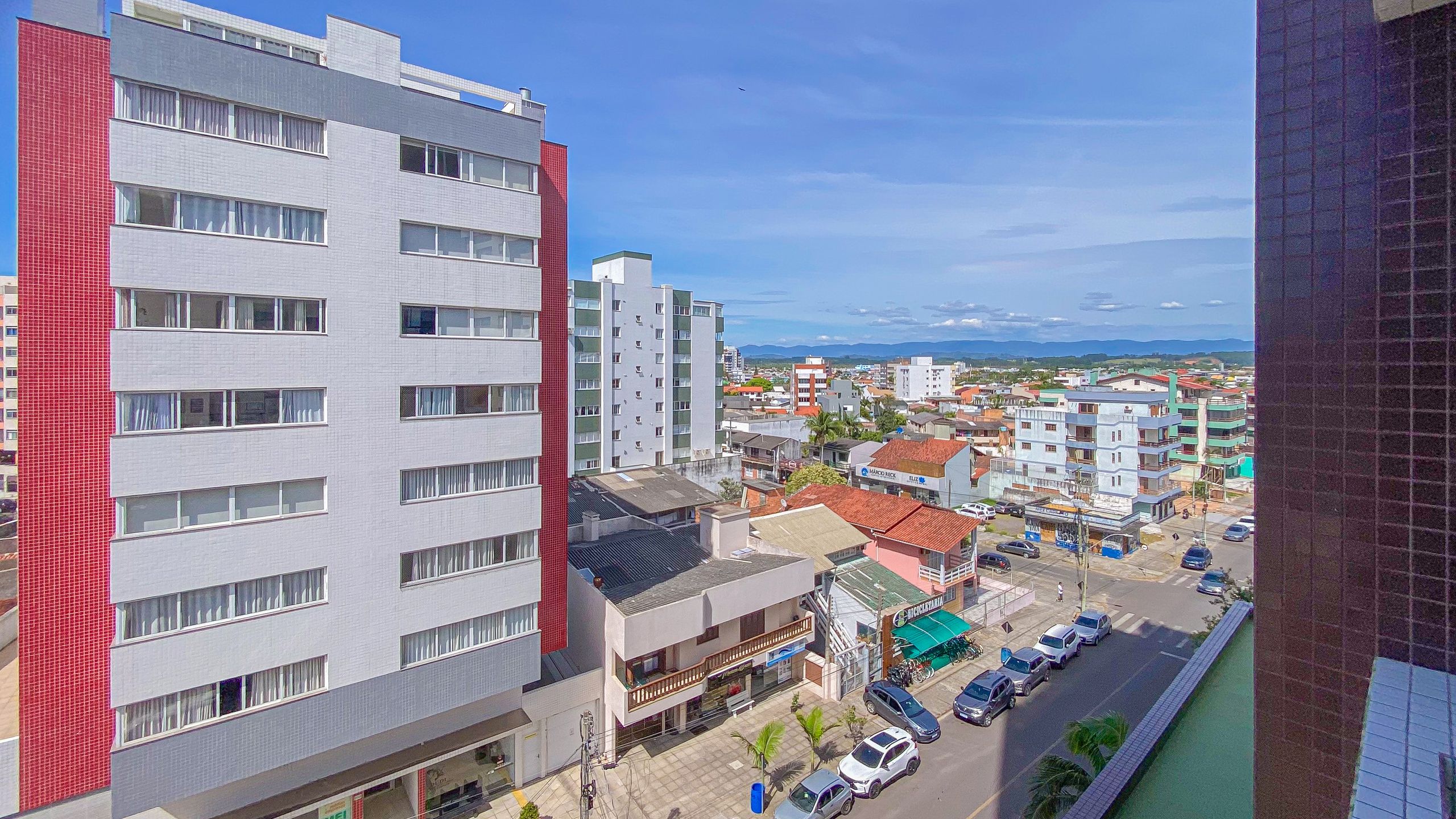 Apartamento 2 quartos sendo 1 suíte para venda no bairro Centro em Torres