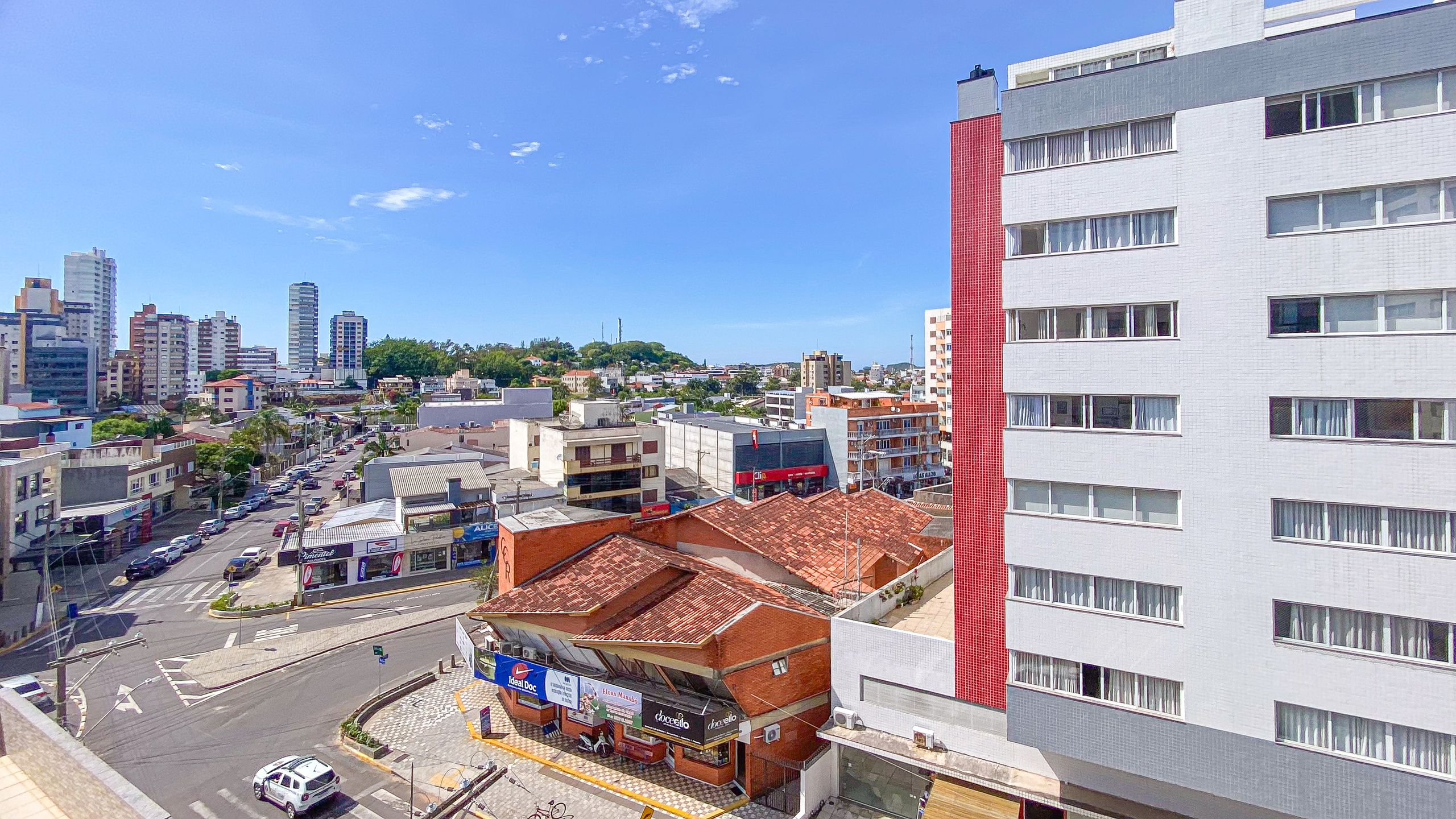 Apartamento 2 quartos sendo 1 suíte para venda no bairro Centro em Torres
