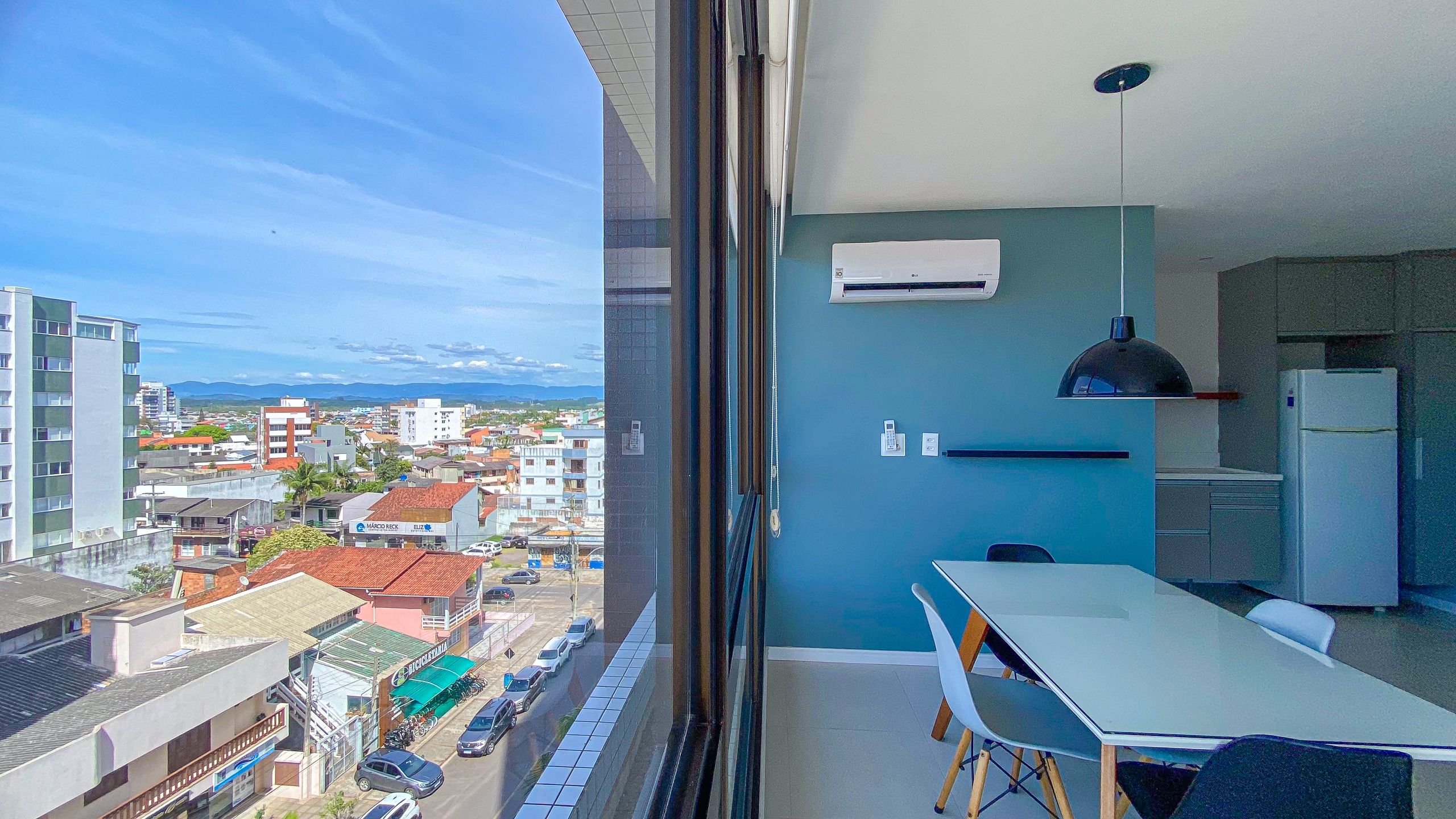 Apartamento 2 quartos sendo 1 suíte para venda no bairro Centro em Torres