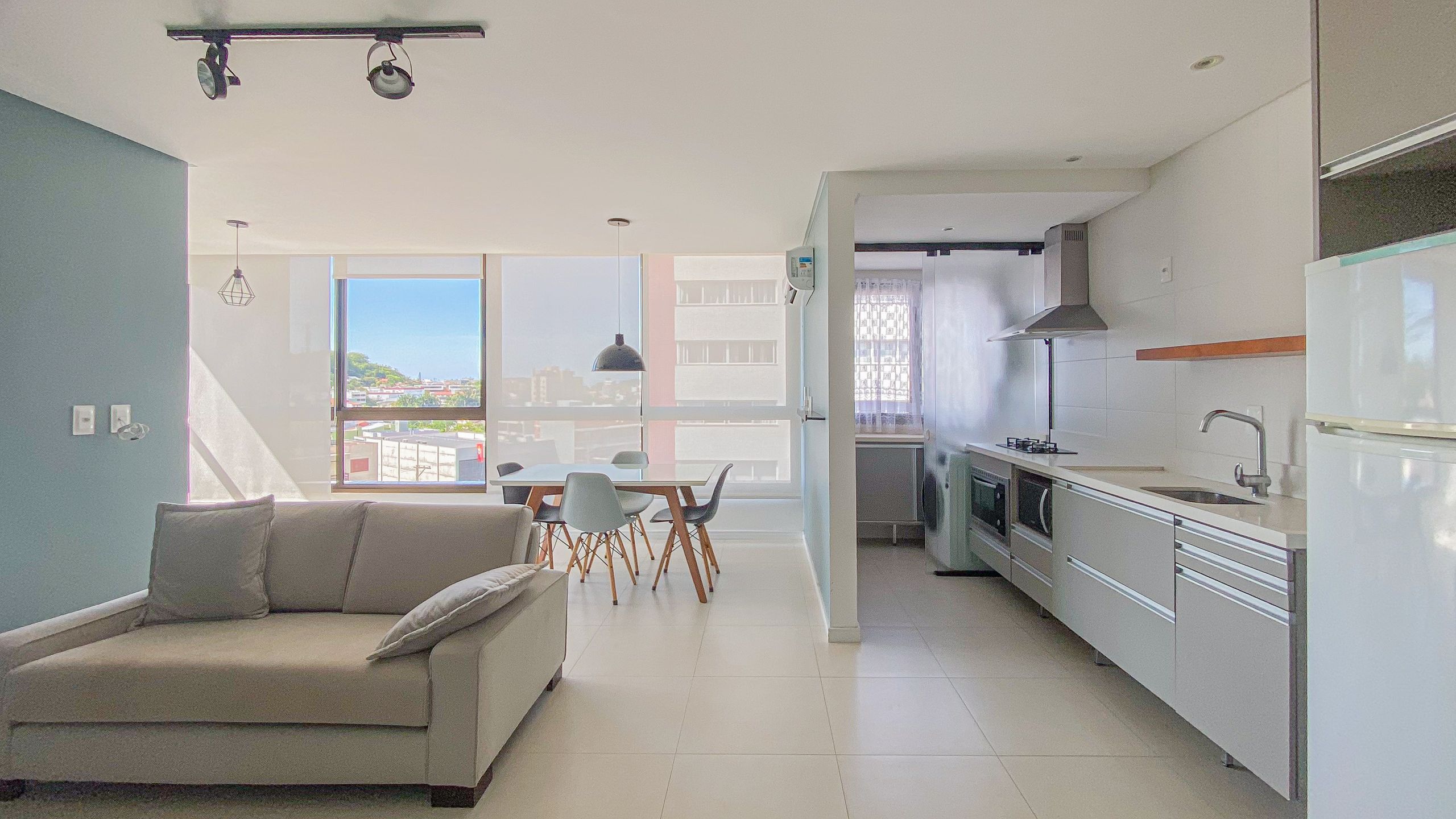 Apartamento 2 quartos sendo 1 suíte para venda no bairro Centro em Torres