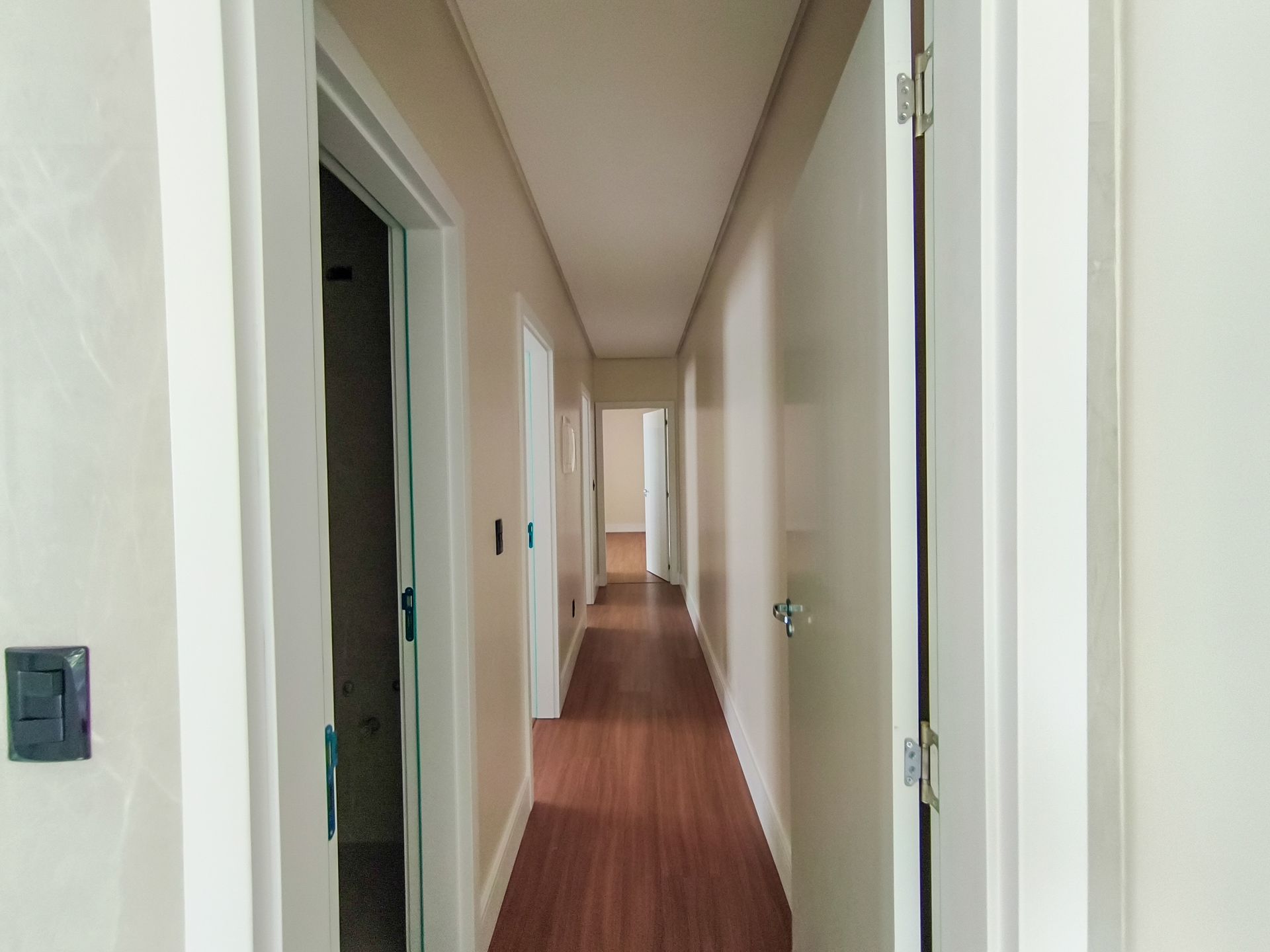 Casa 3 quartos sendo 1 suíte para venda no bairro Cruzeiro em Caxias do Sul