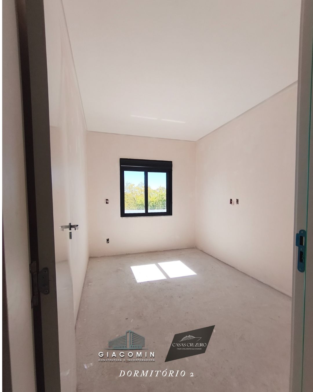 Casa 3 quartos sendo 1 suíte para venda no bairro Cruzeiro em Caxias do Sul