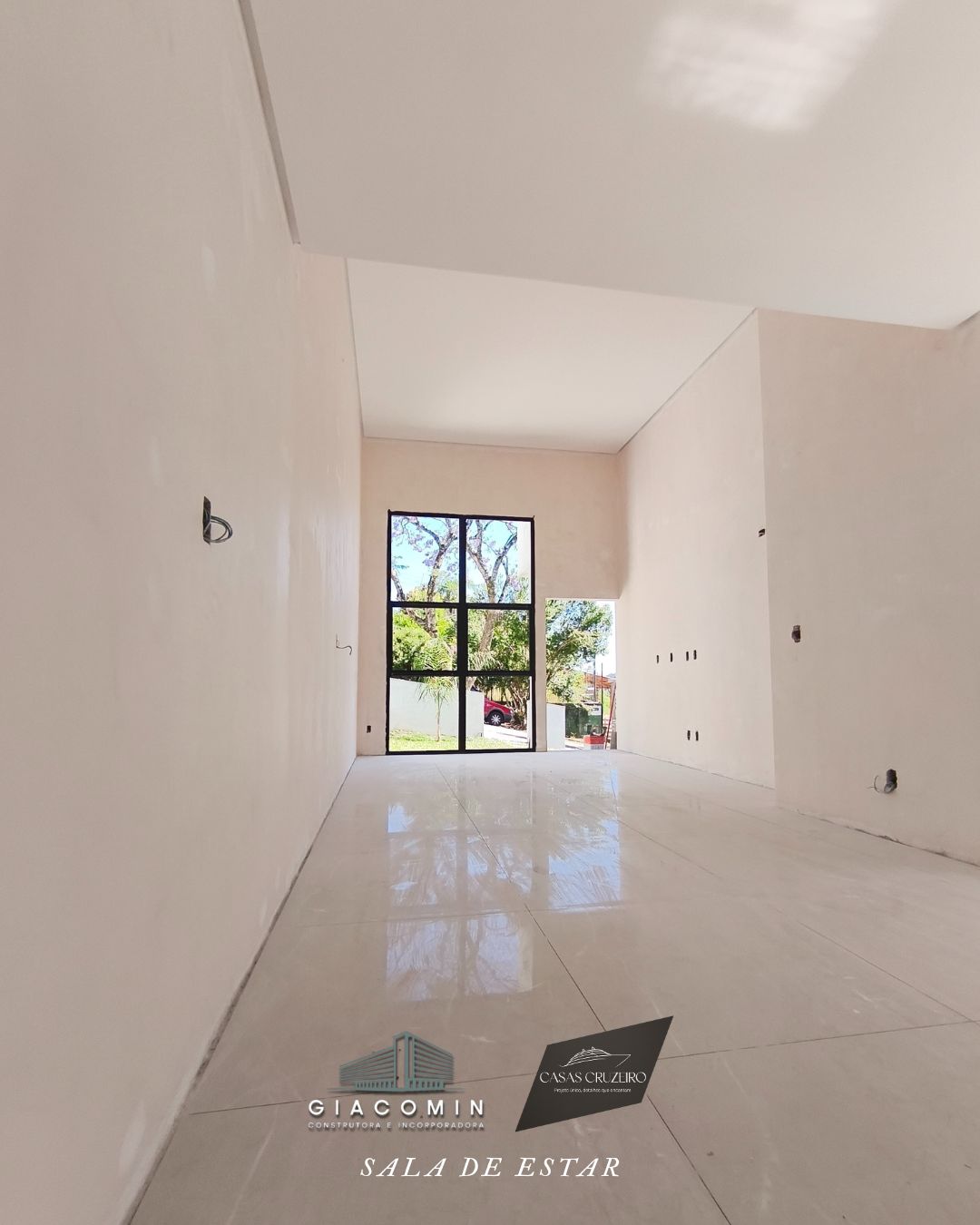 Casa 3 quartos sendo 1 suíte para venda no bairro Cruzeiro em Caxias do Sul