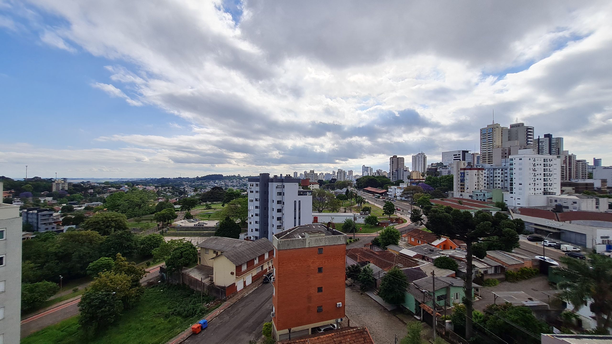 Apartamento 3 quartos sendo 1 suíte para venda no bairro Centro  em Passo Fundo