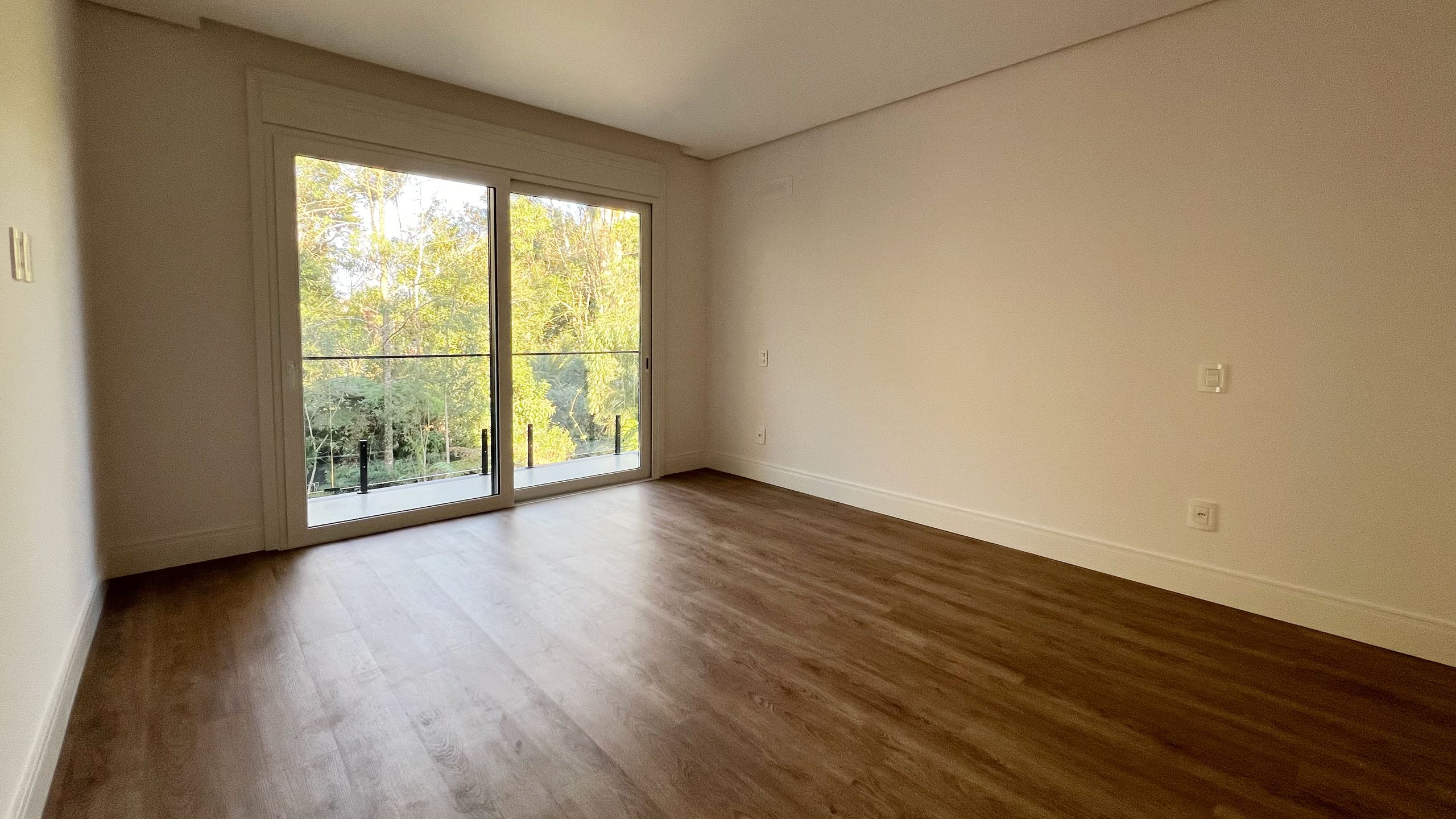 Casa 3 quartos sendo 3 suítes para venda no bairro Carniel em Gramado