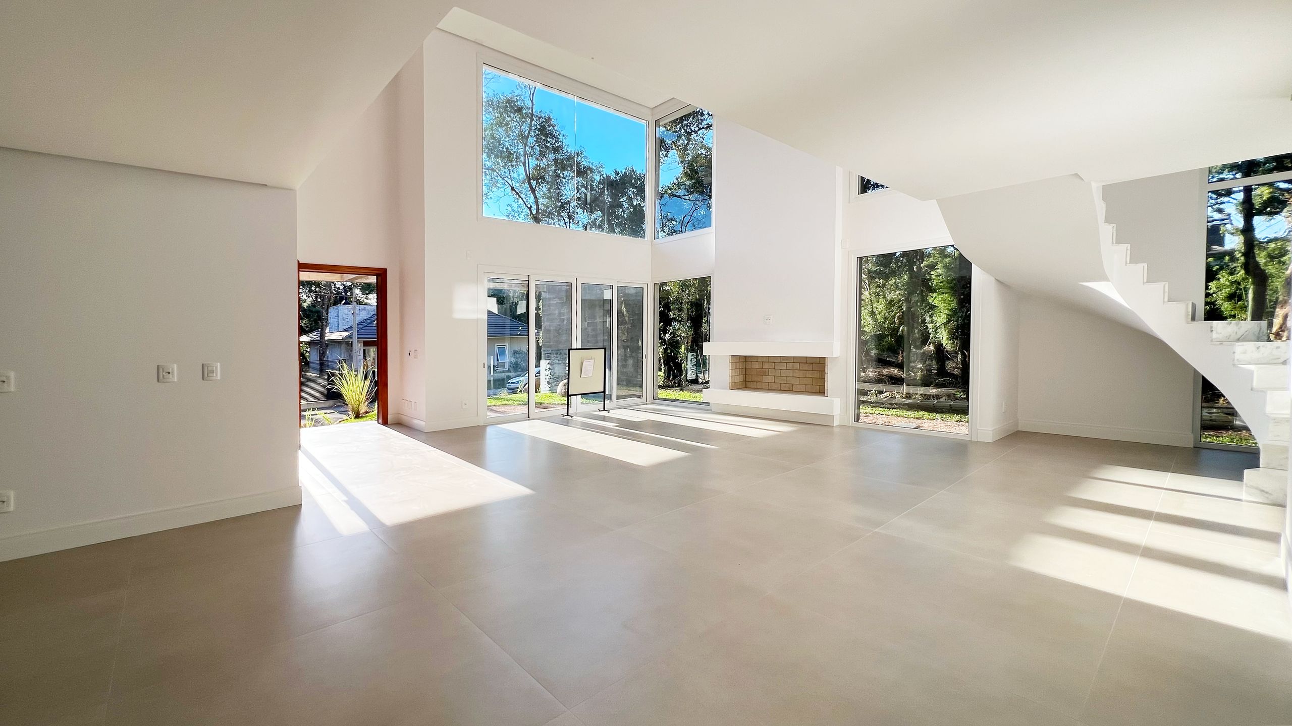 Casa 3 quartos sendo 3 suítes para venda no bairro Carniel em Gramado