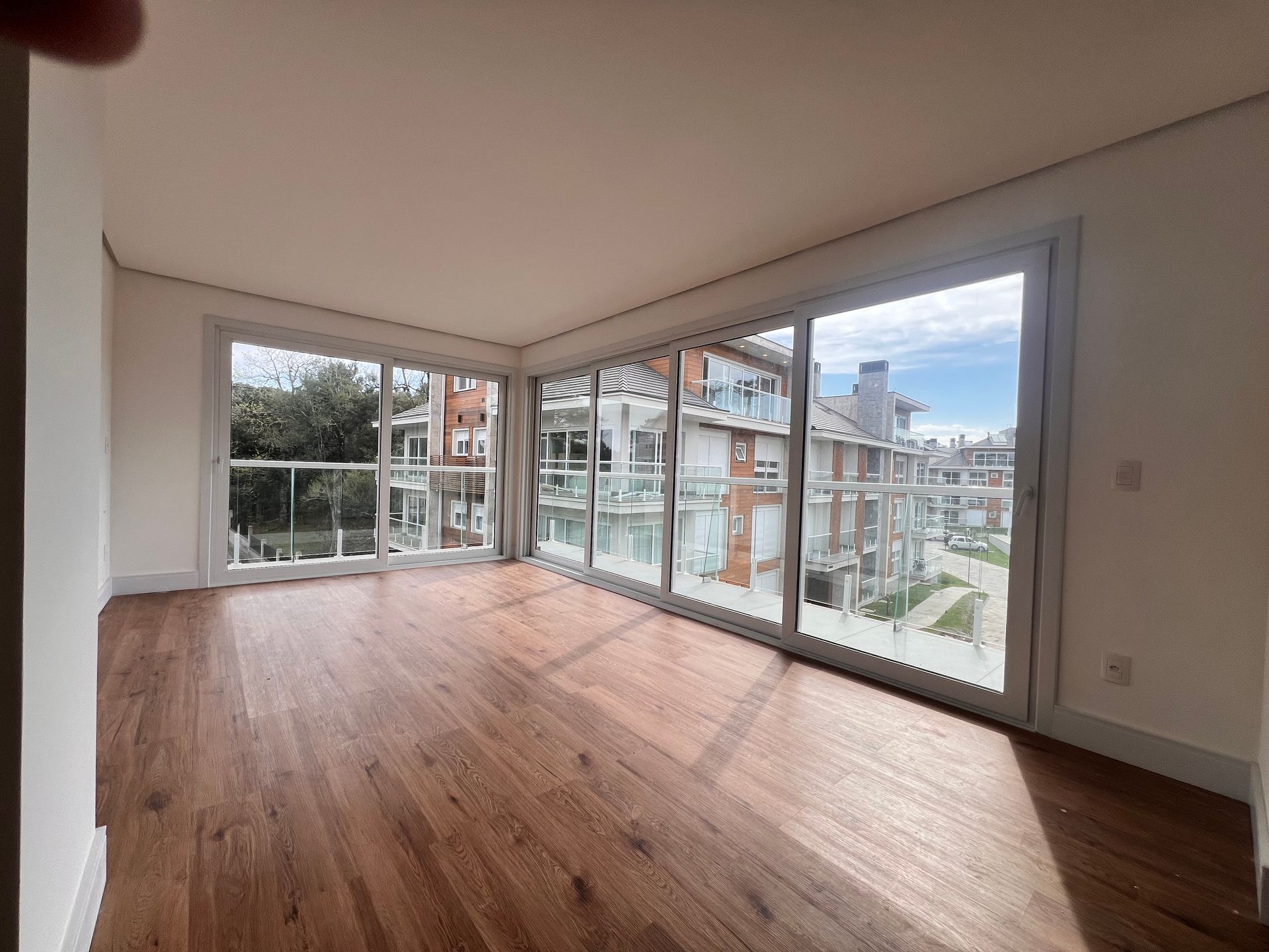 Apartamento para venda no bairro Carniel em Gramado