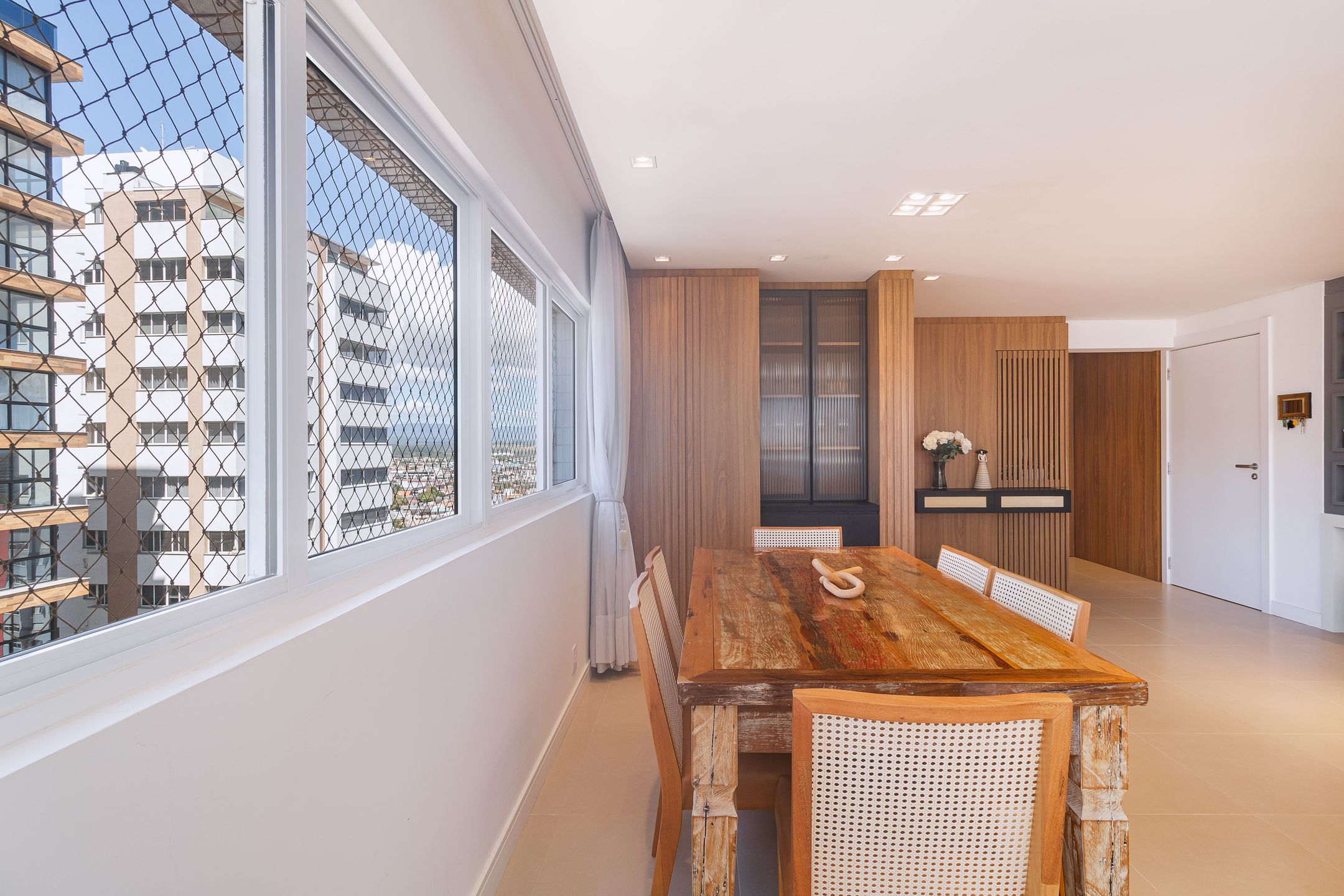 Apartamento 3 quartos sendo 1 suíte para venda no bairro Centro em Torres