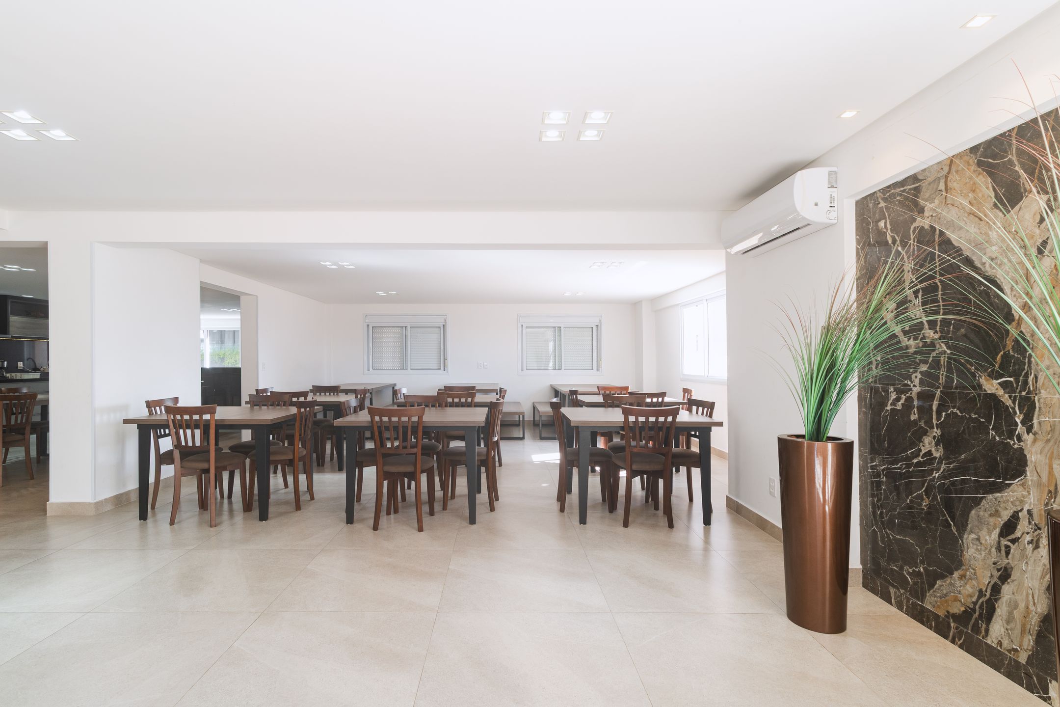 Apartamento 3 quartos sendo 1 suíte para venda no bairro Centro em Torres