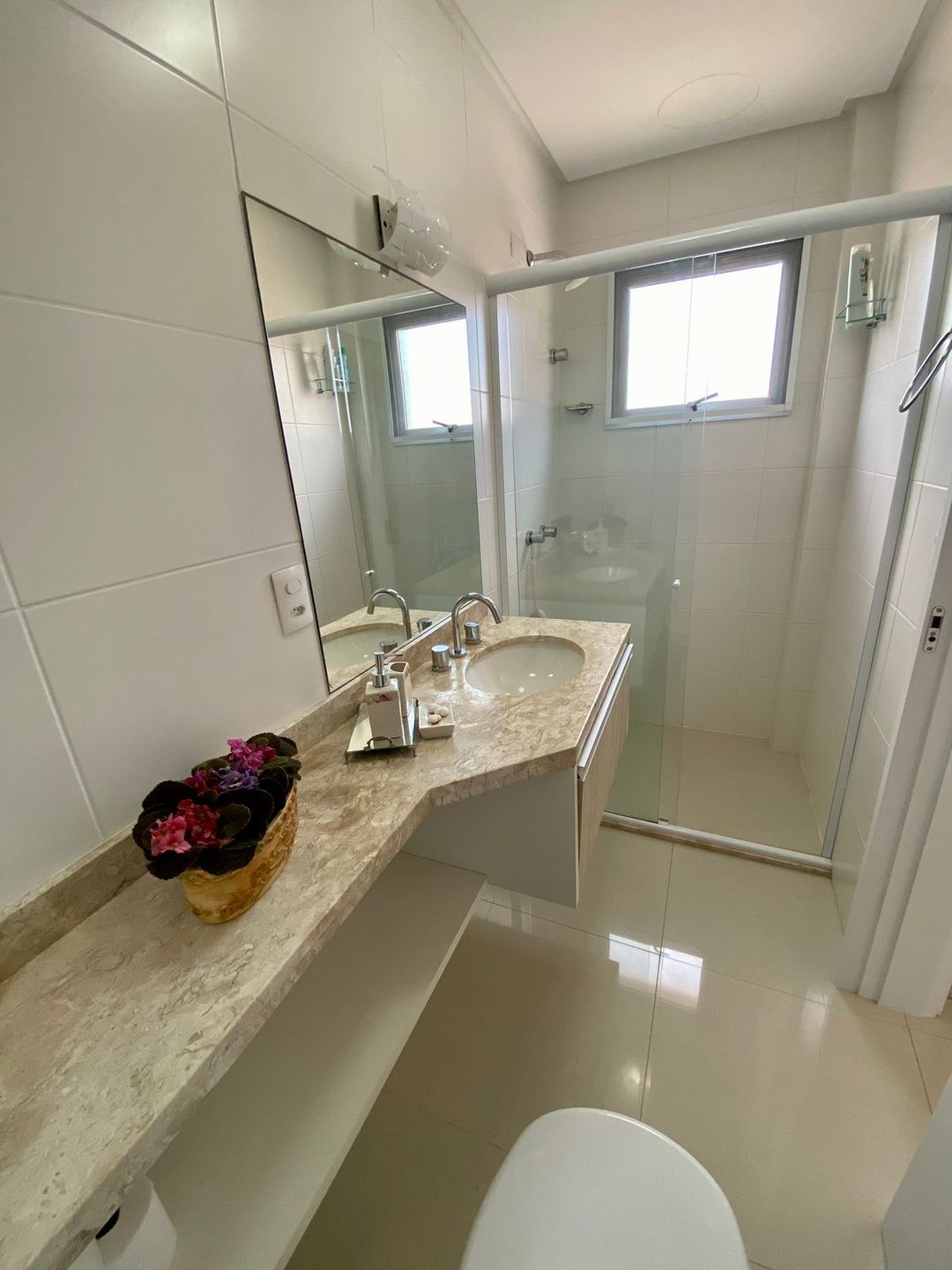 Apartamento 2 quartos sendo 2 suítes para venda no bairro Zona Nova em Capão da Canoa