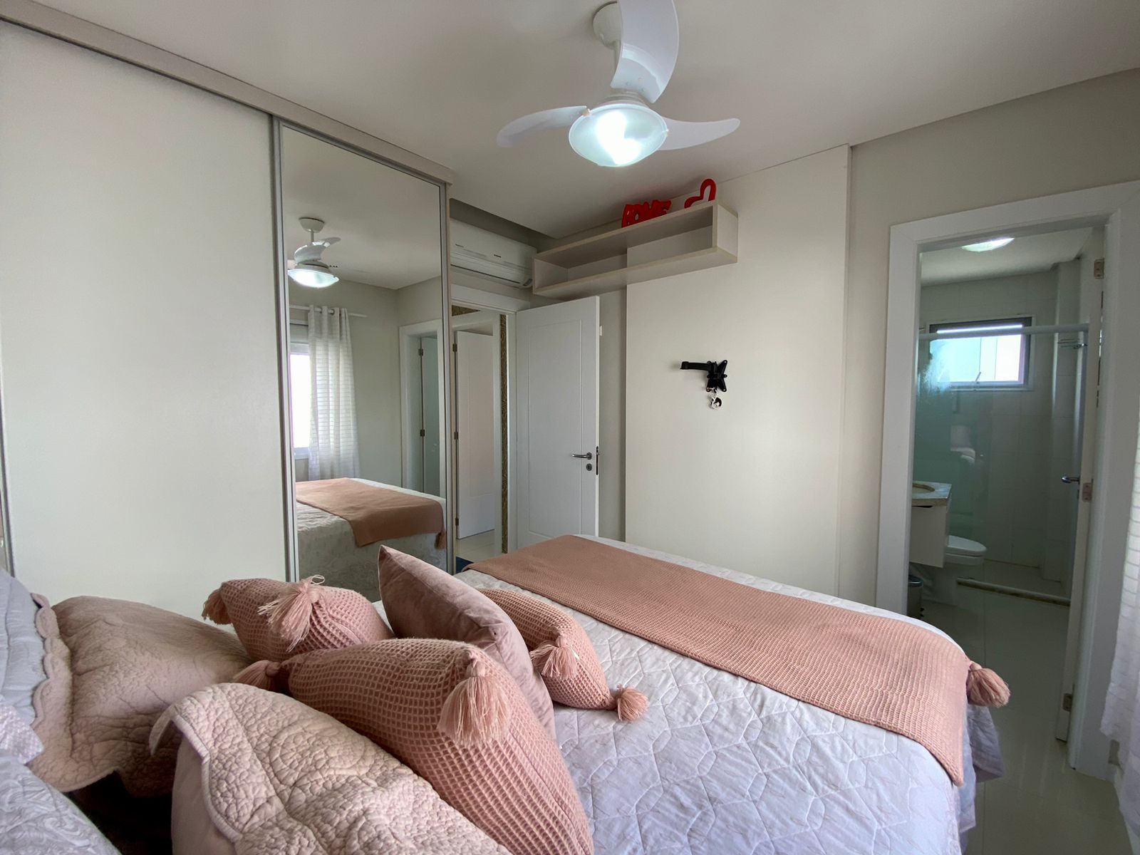 Apartamento 2 quartos sendo 2 suítes para venda no bairro Zona Nova em Capão da Canoa