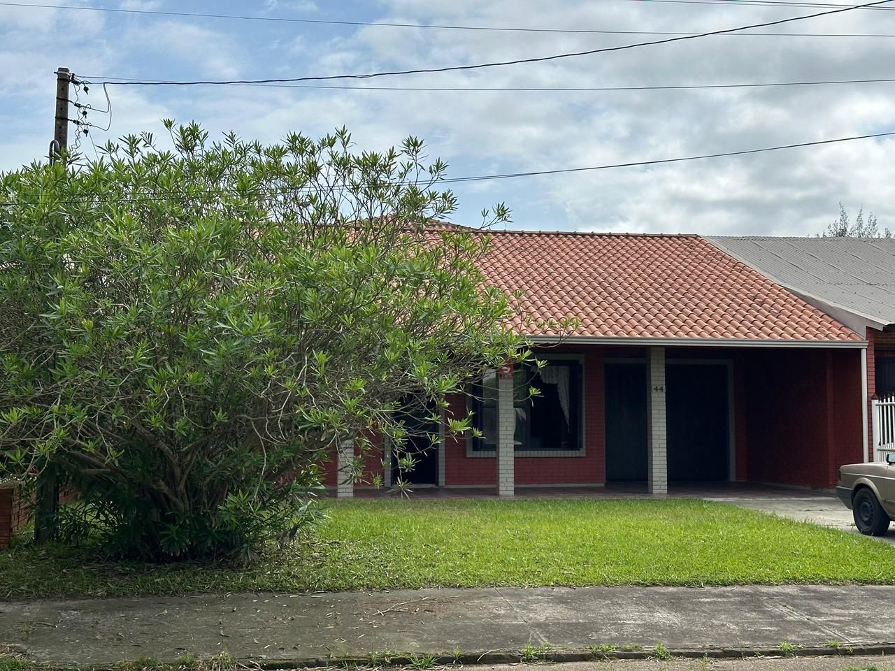 Casa para venda no bairro Areias Brancas em Arroio do Sal