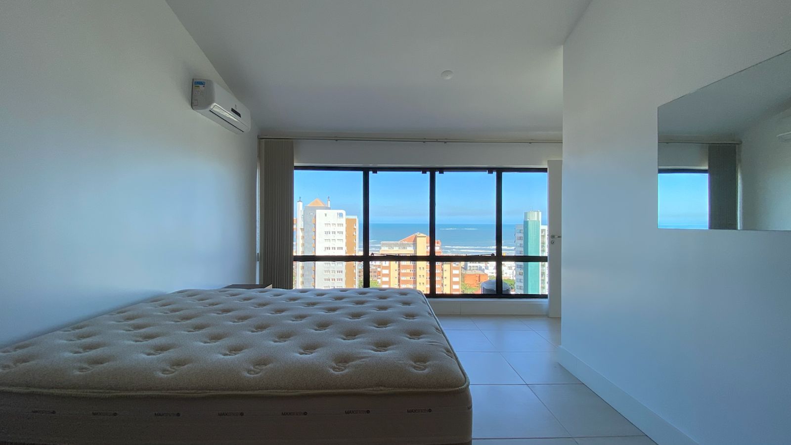 Apartamento 4 quartos sendo 3 suítes para venda no bairro Centro em Torres