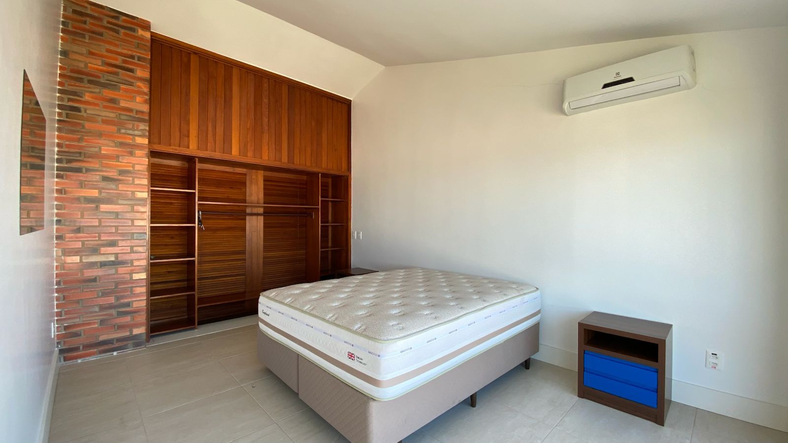 Apartamento 4 quartos sendo 3 suítes para venda no bairro Centro em Torres