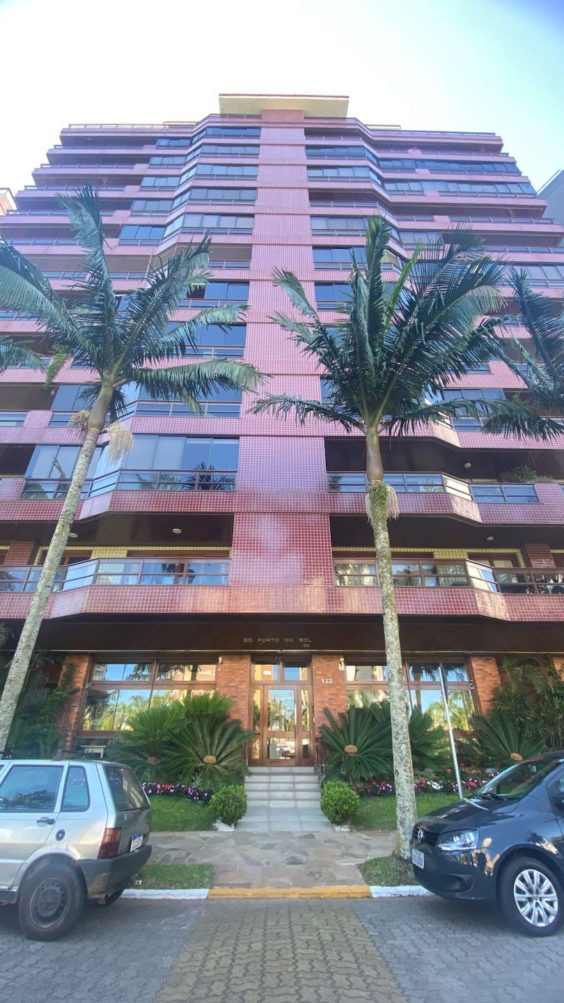 Apartamento 4 quartos sendo 3 suítes para venda no bairro Centro em Torres