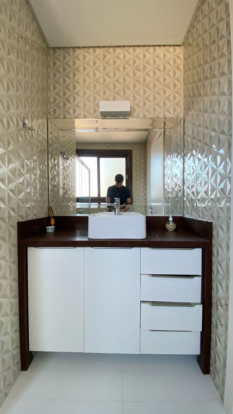 Apartamento 4 quartos sendo 3 suítes para venda no bairro Centro em Torres